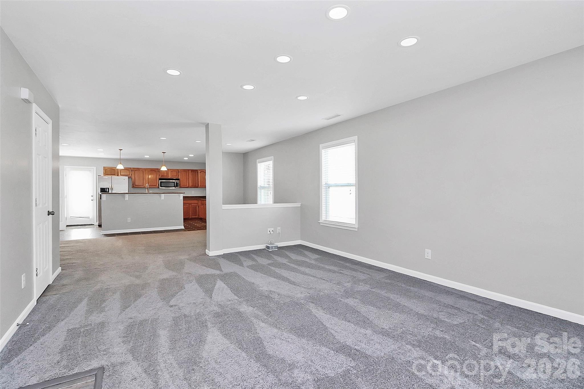 15705 Lakepoint Forest Drive — Charlotte