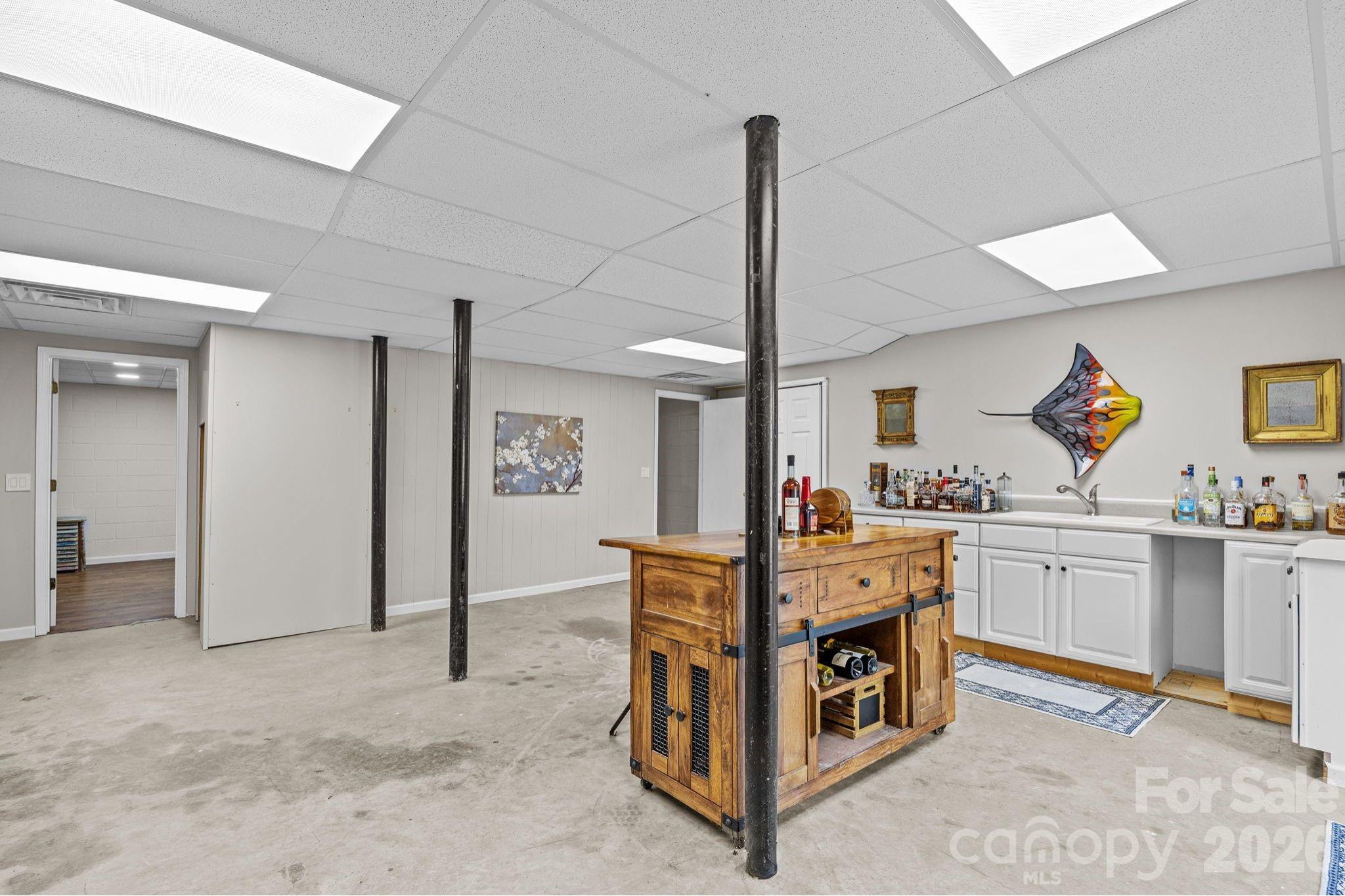 235 Petersburg View Drive — Marshall