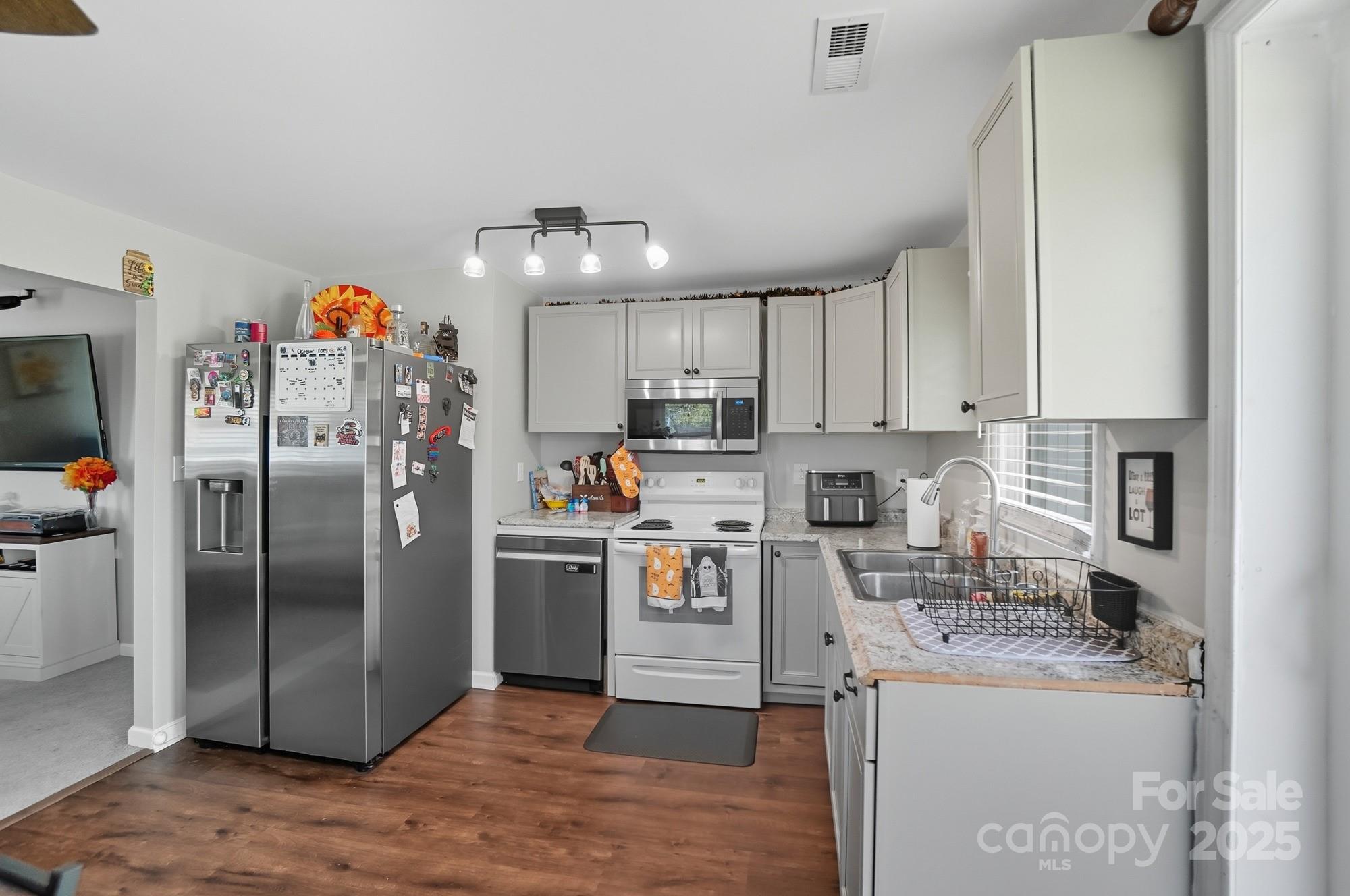 210 Roy Bell Road — Kings Mountain