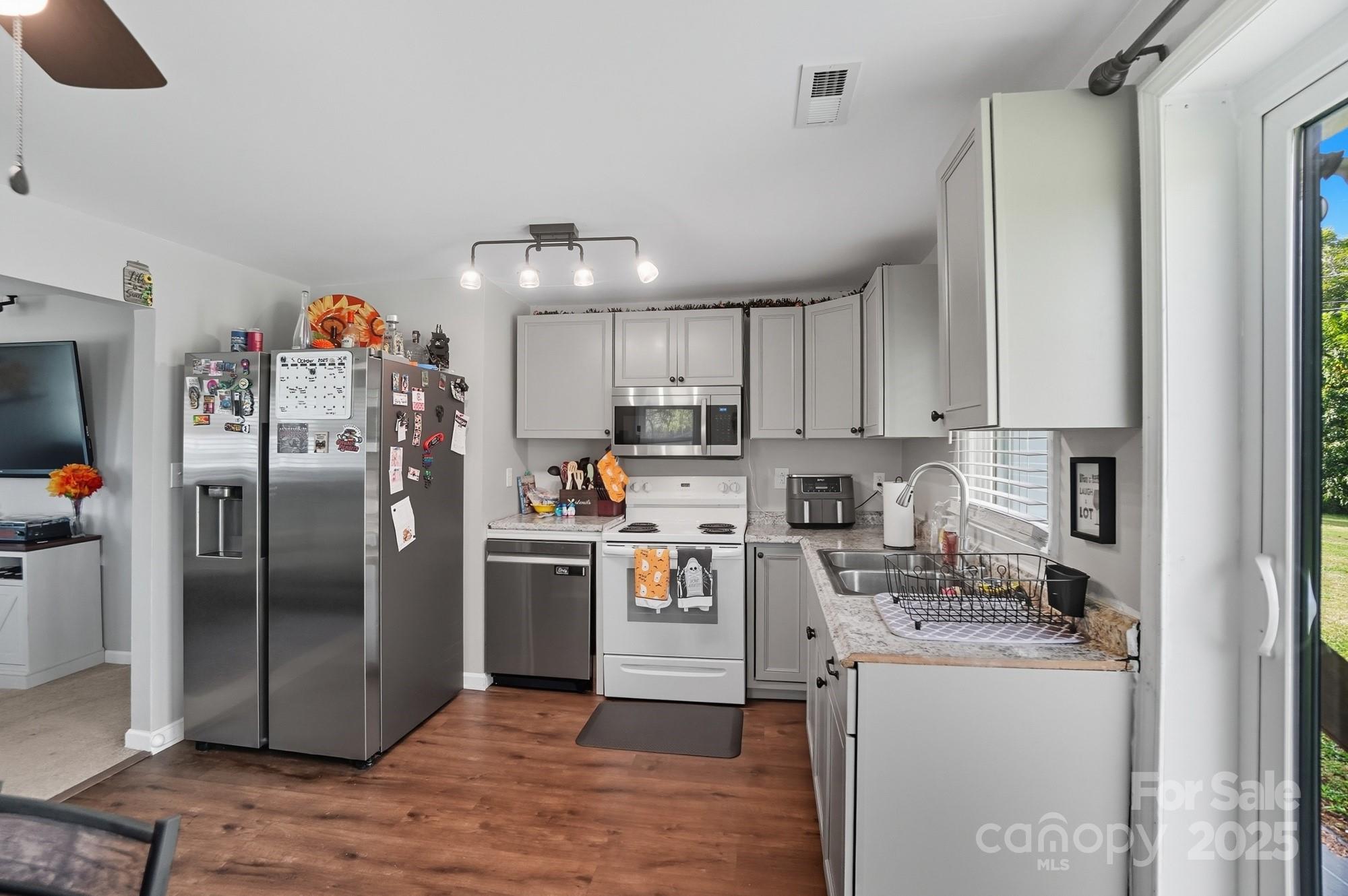 210 Roy Bell Road — Kings Mountain