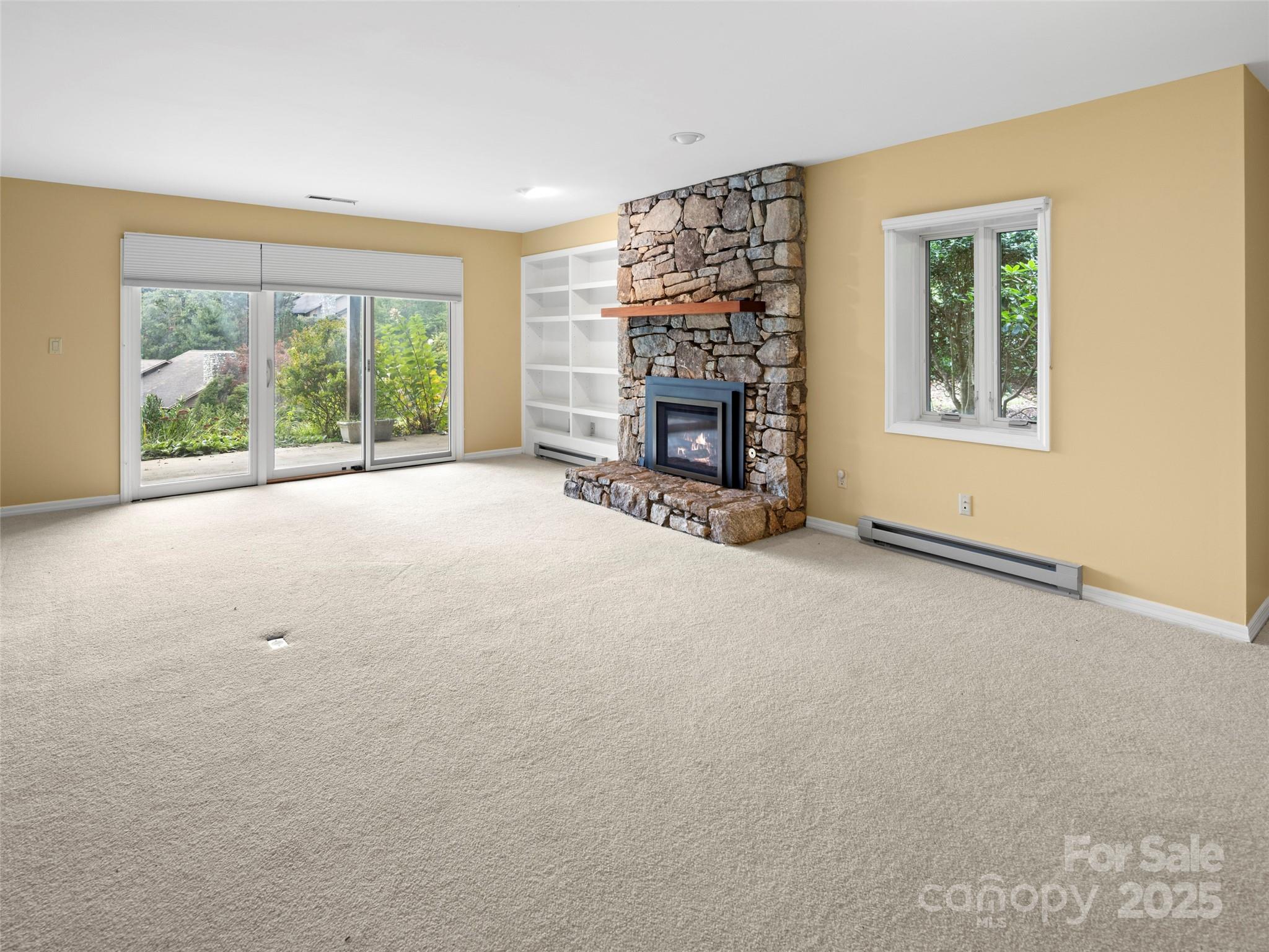 5 Ridge Terrace — Asheville