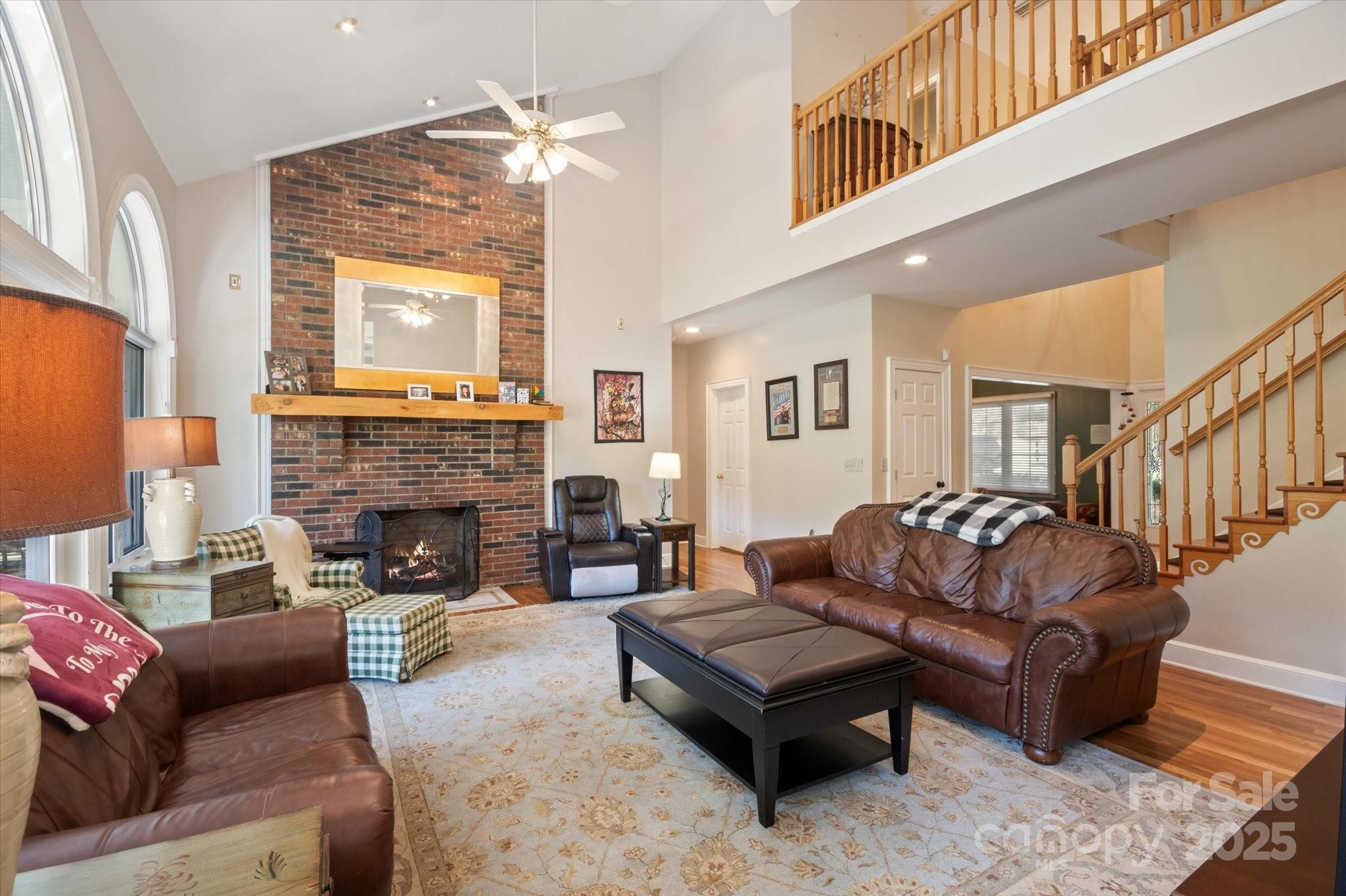 192 Lake Club Drive — Nebo