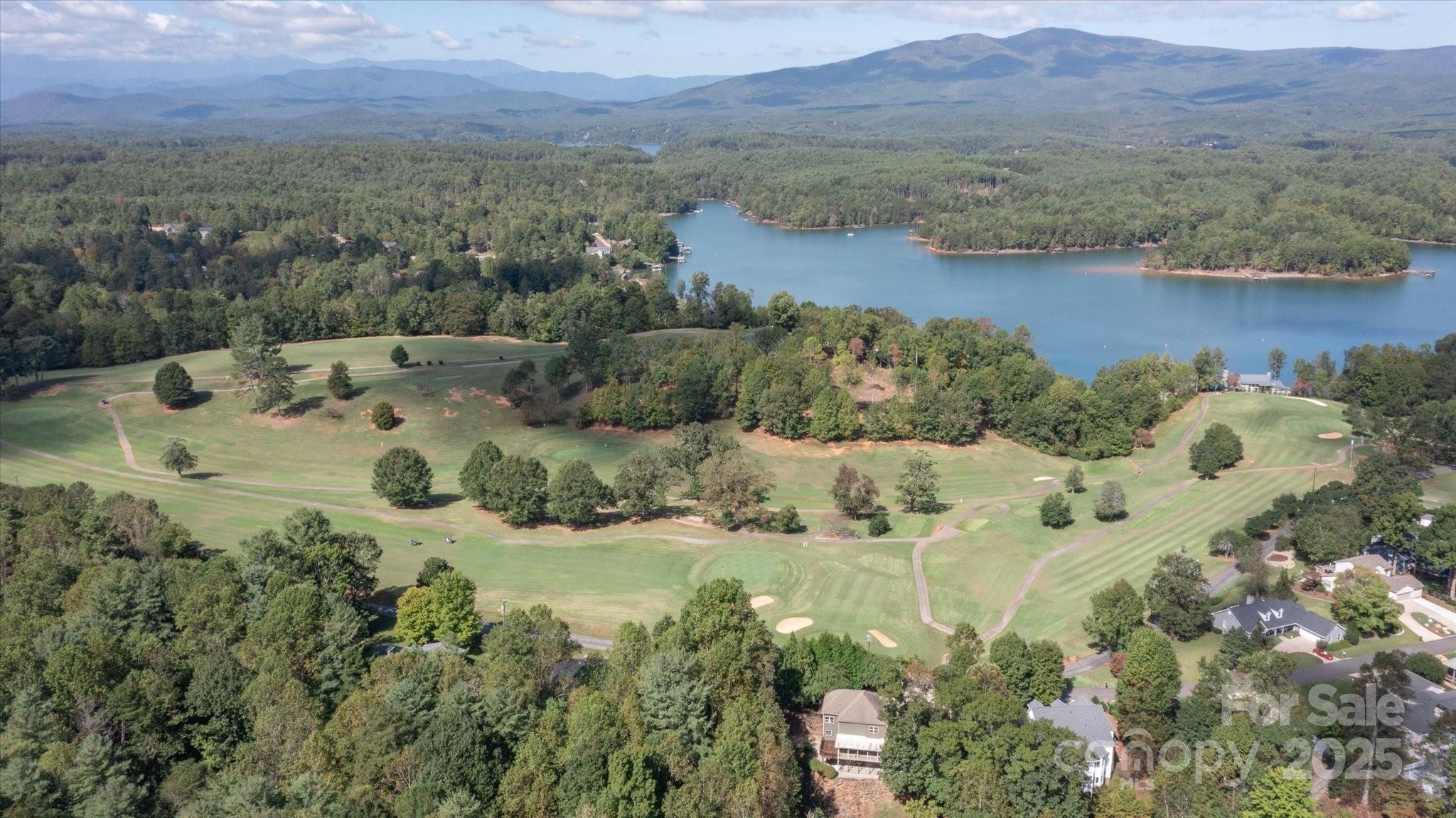 192 Lake Club Drive — Nebo