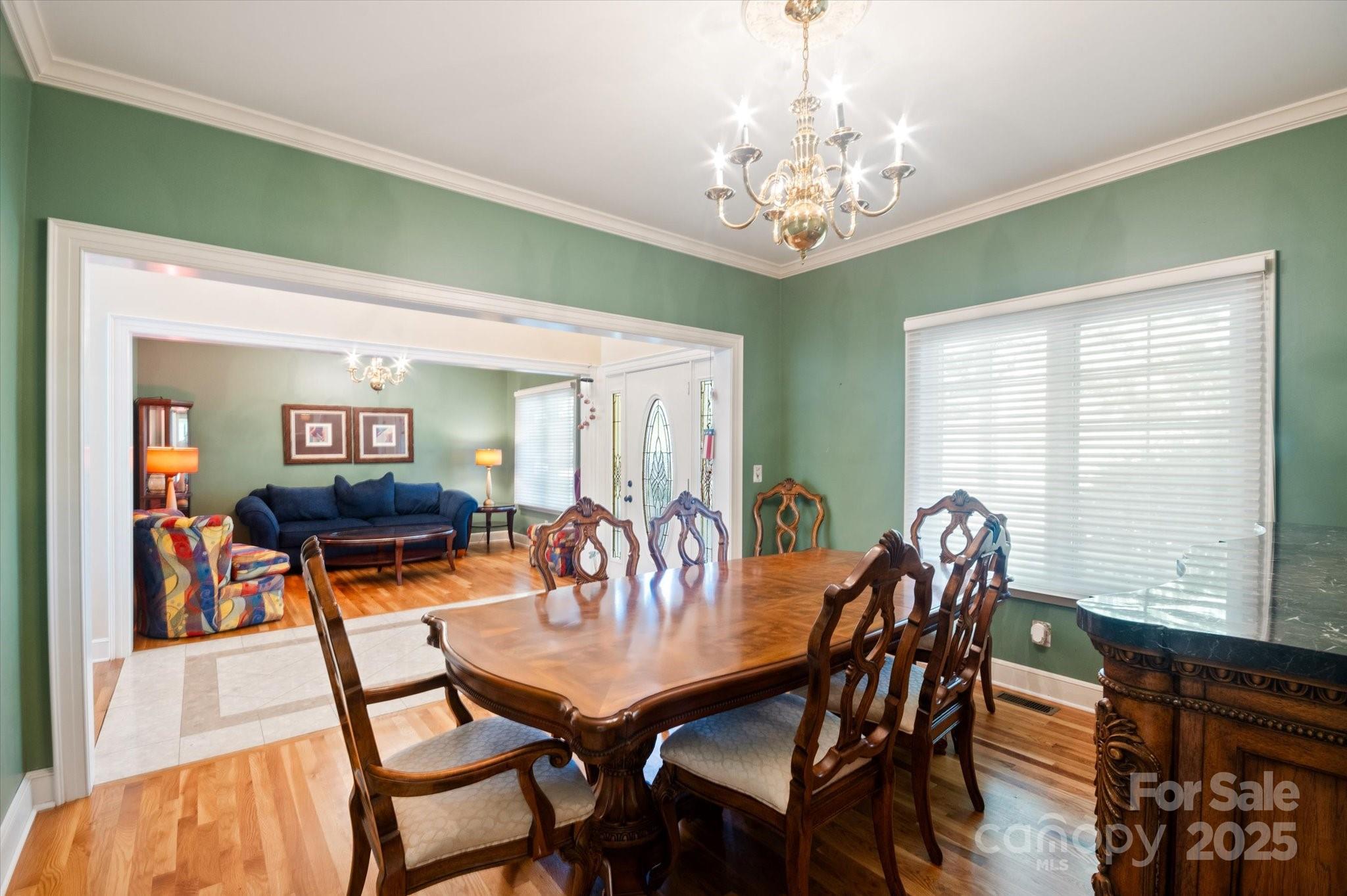 192 Lake Club Drive — Nebo