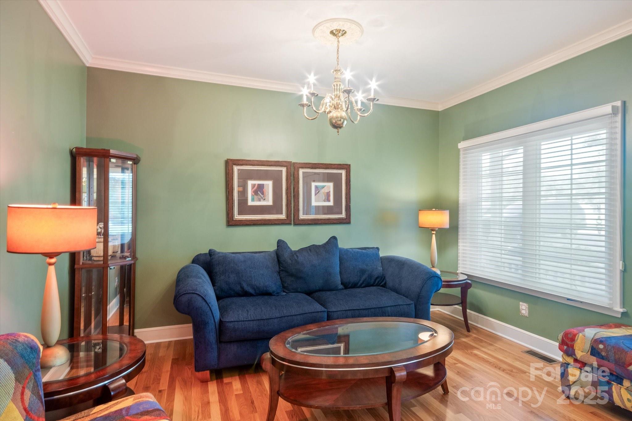 192 Lake Club Drive — Nebo