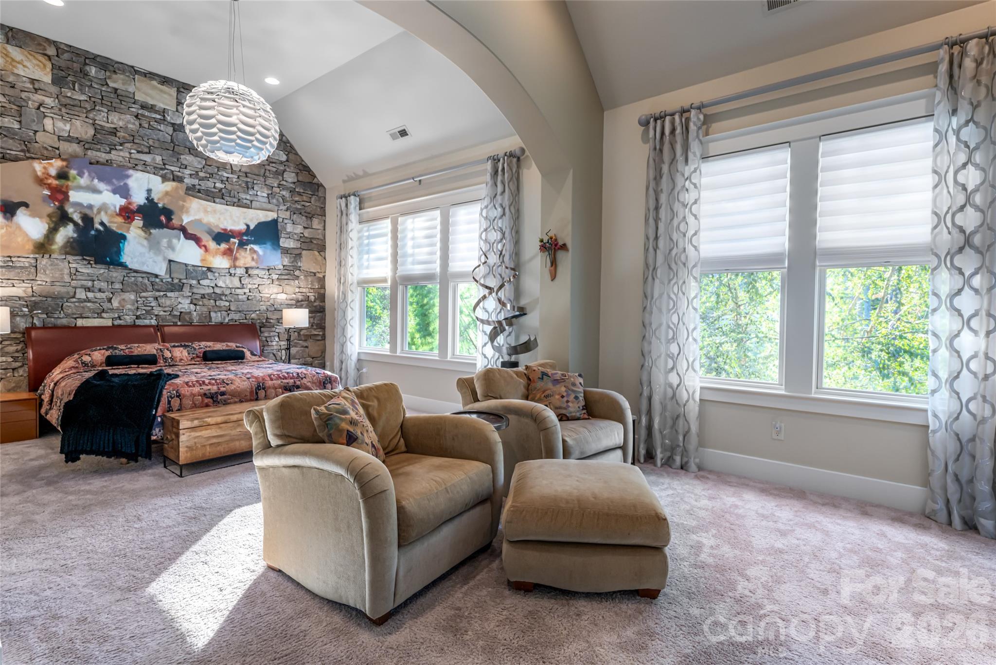 86 Brookline Drive — Asheville