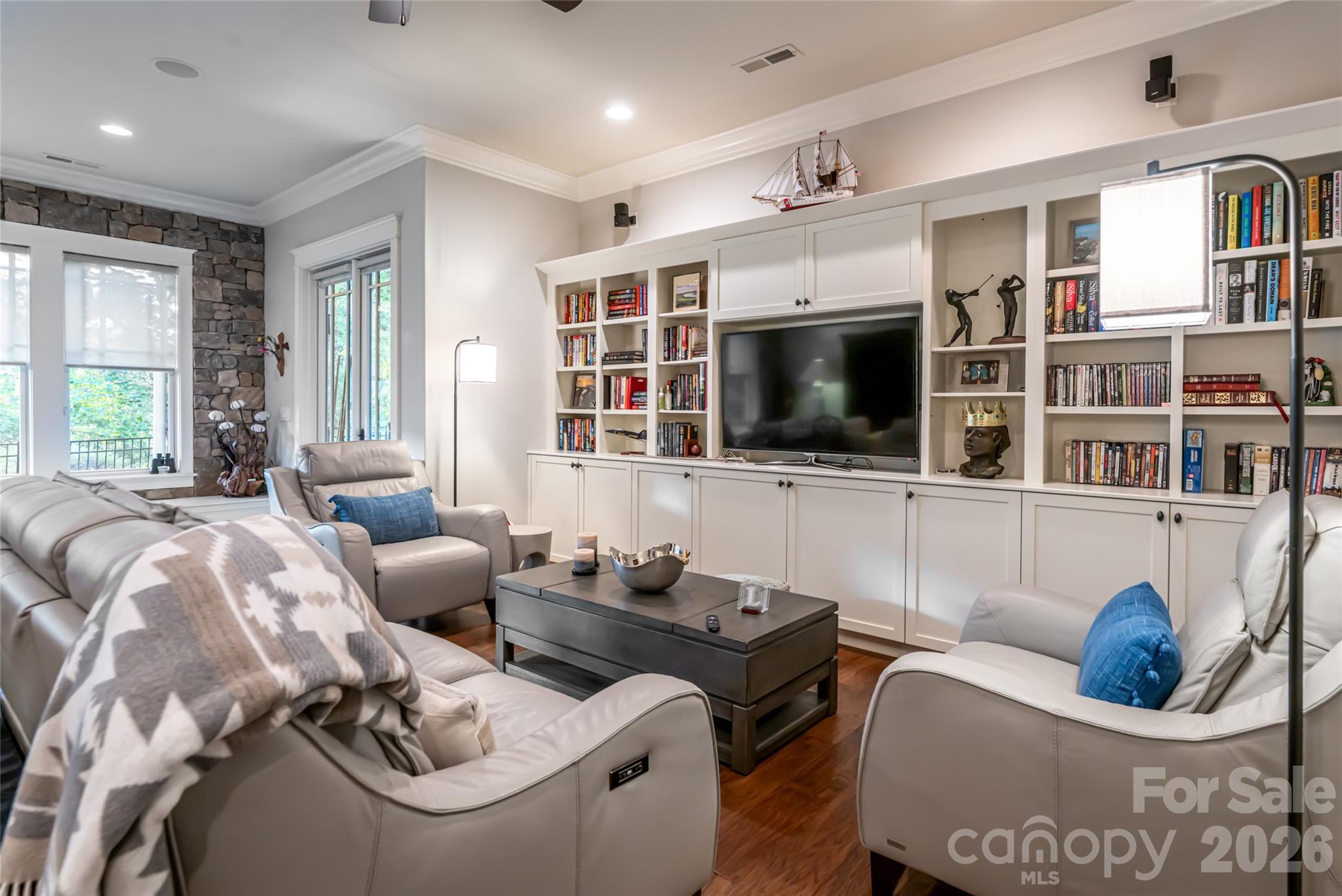 86 Brookline Drive — Asheville