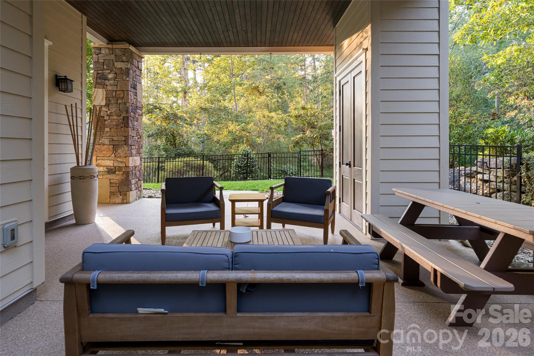 86 Brookline Drive — Asheville