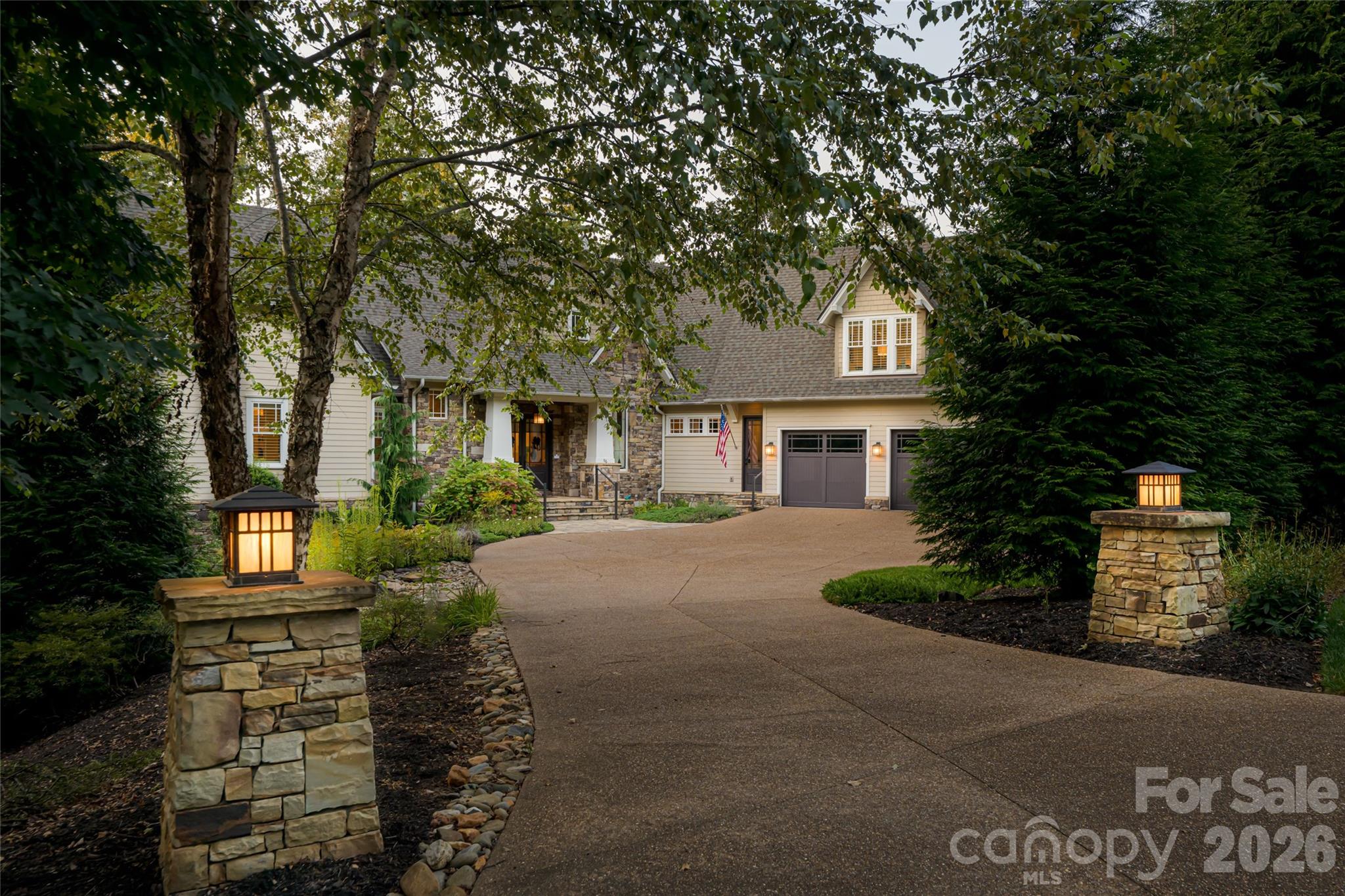 86 Brookline Drive — Asheville