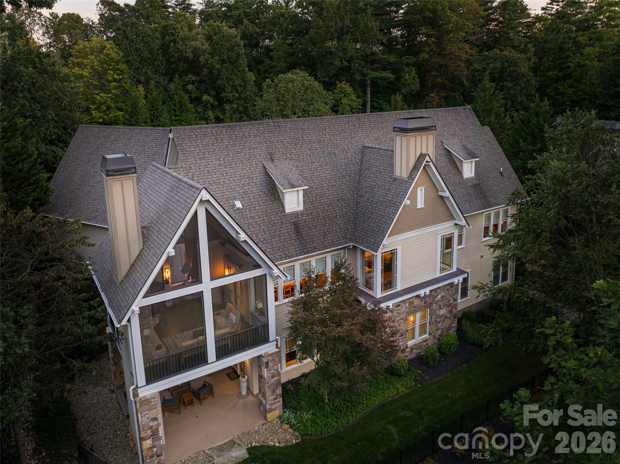 86 Brookline Drive — Asheville