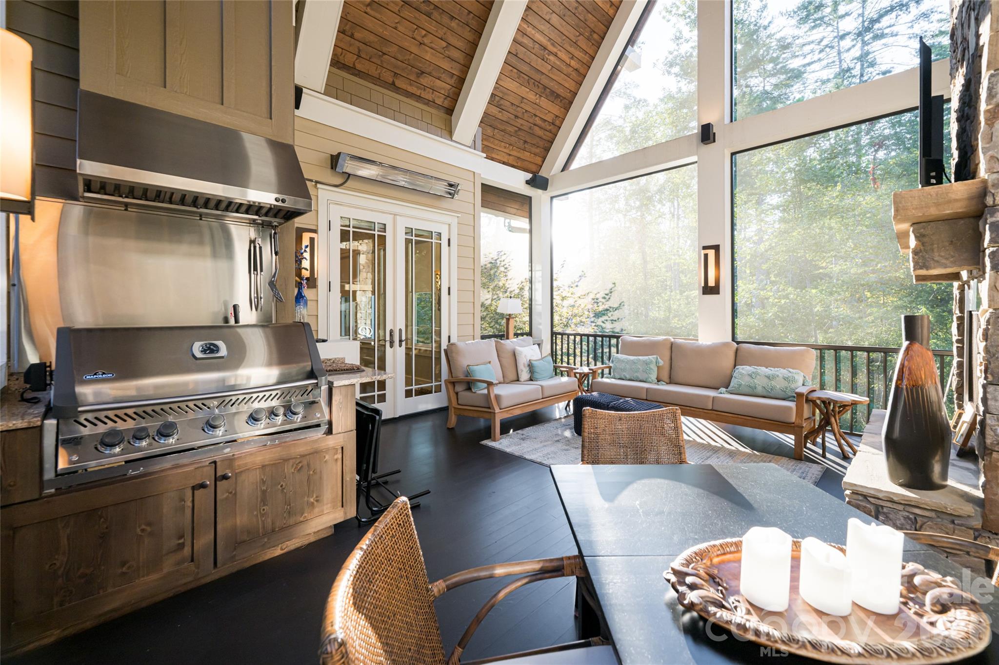 86 Brookline Drive — Asheville