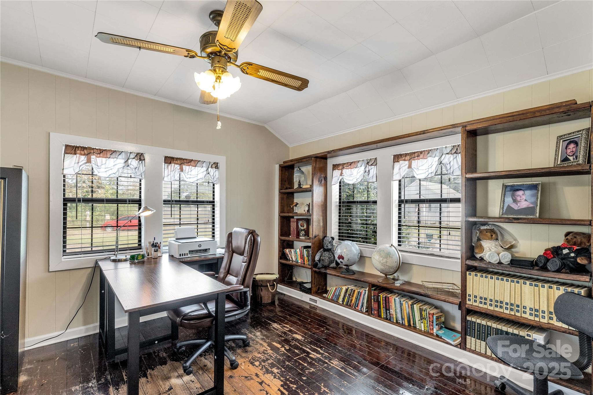 2538 Old Camden Highway — Lancaster