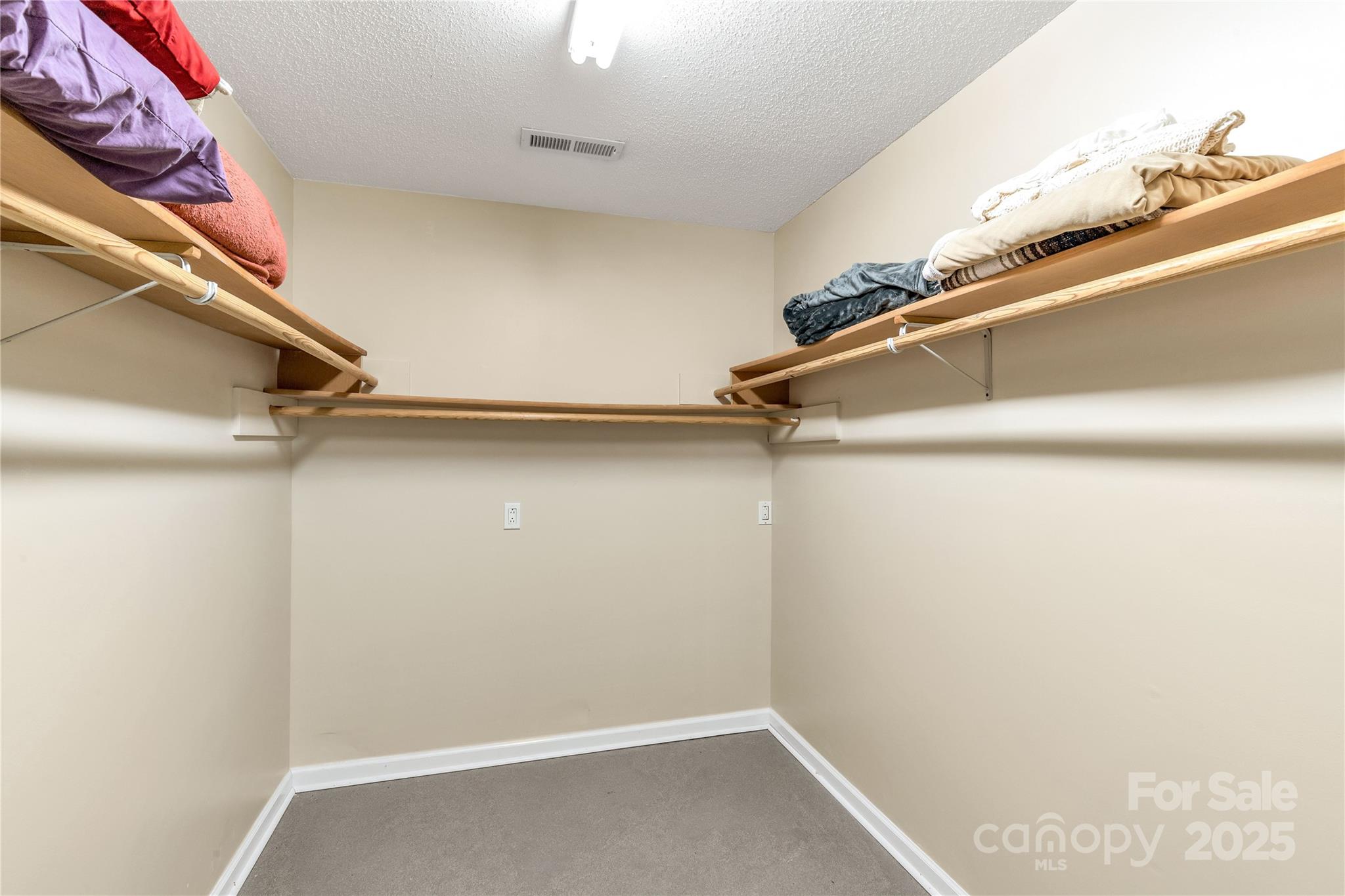 2538 Old Camden Highway — Lancaster
