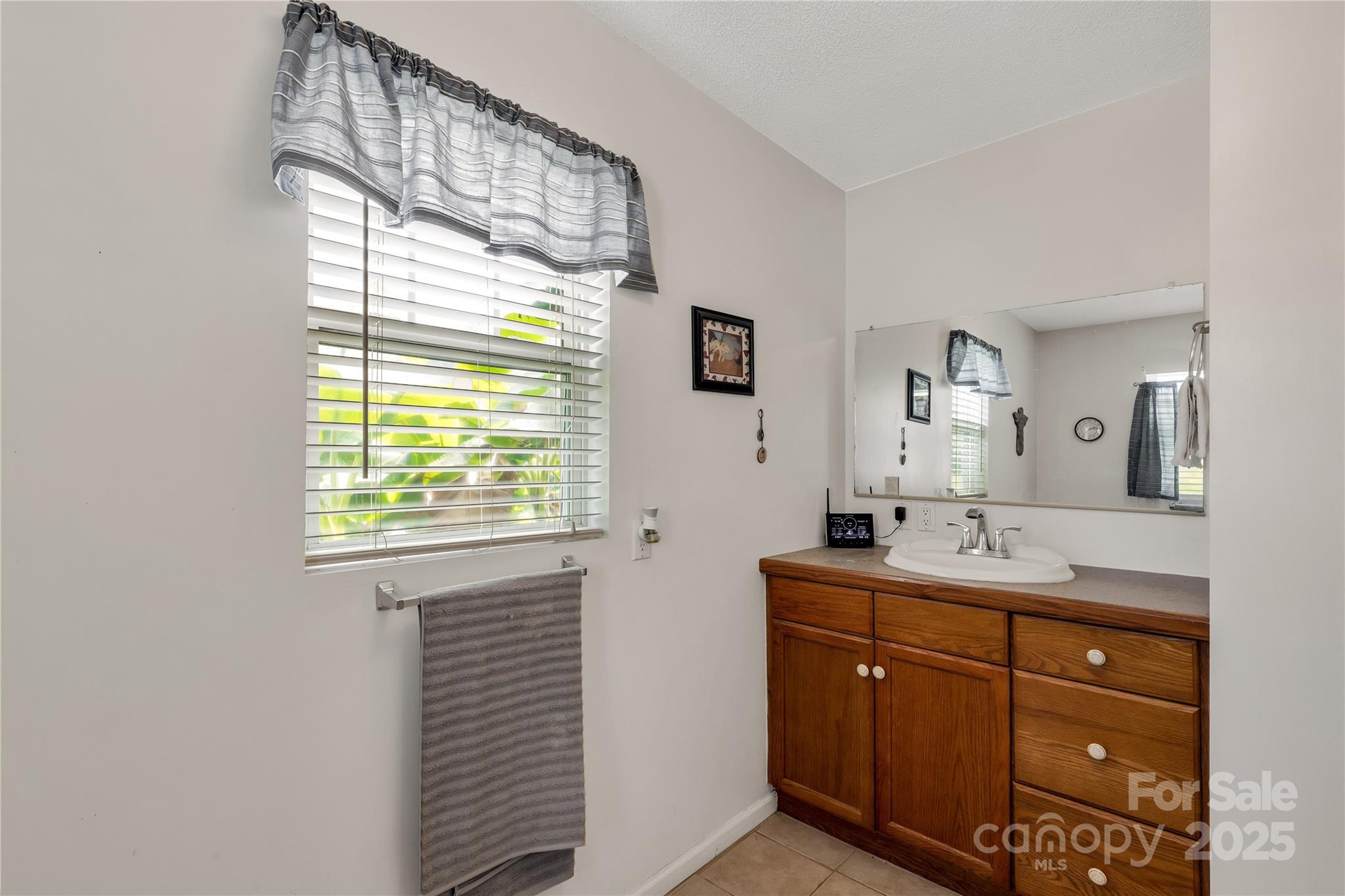 2538 Old Camden Highway — Lancaster