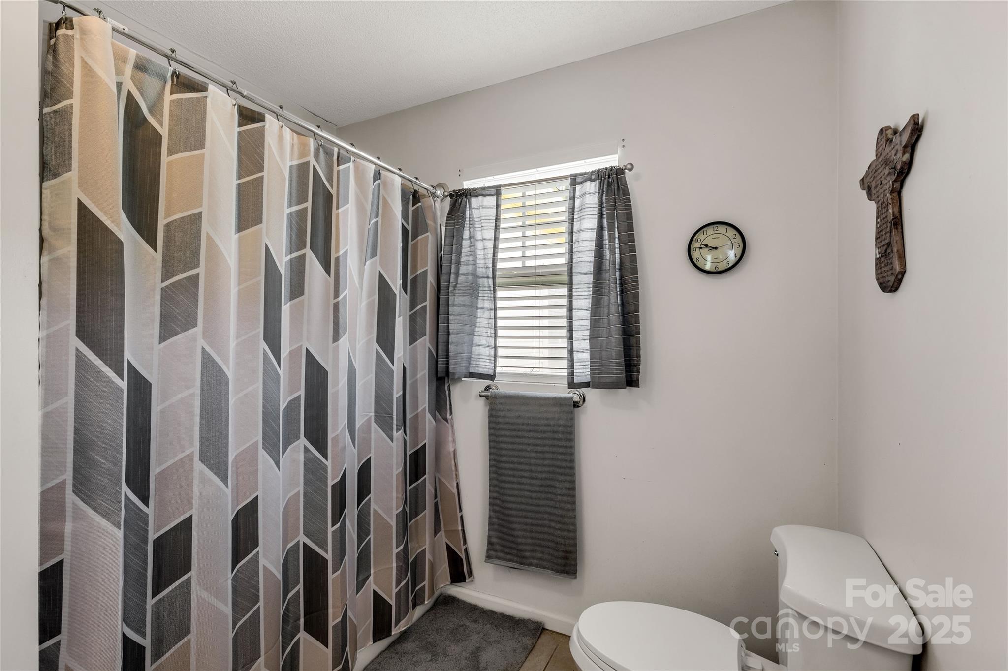 2538 Old Camden Highway — Lancaster