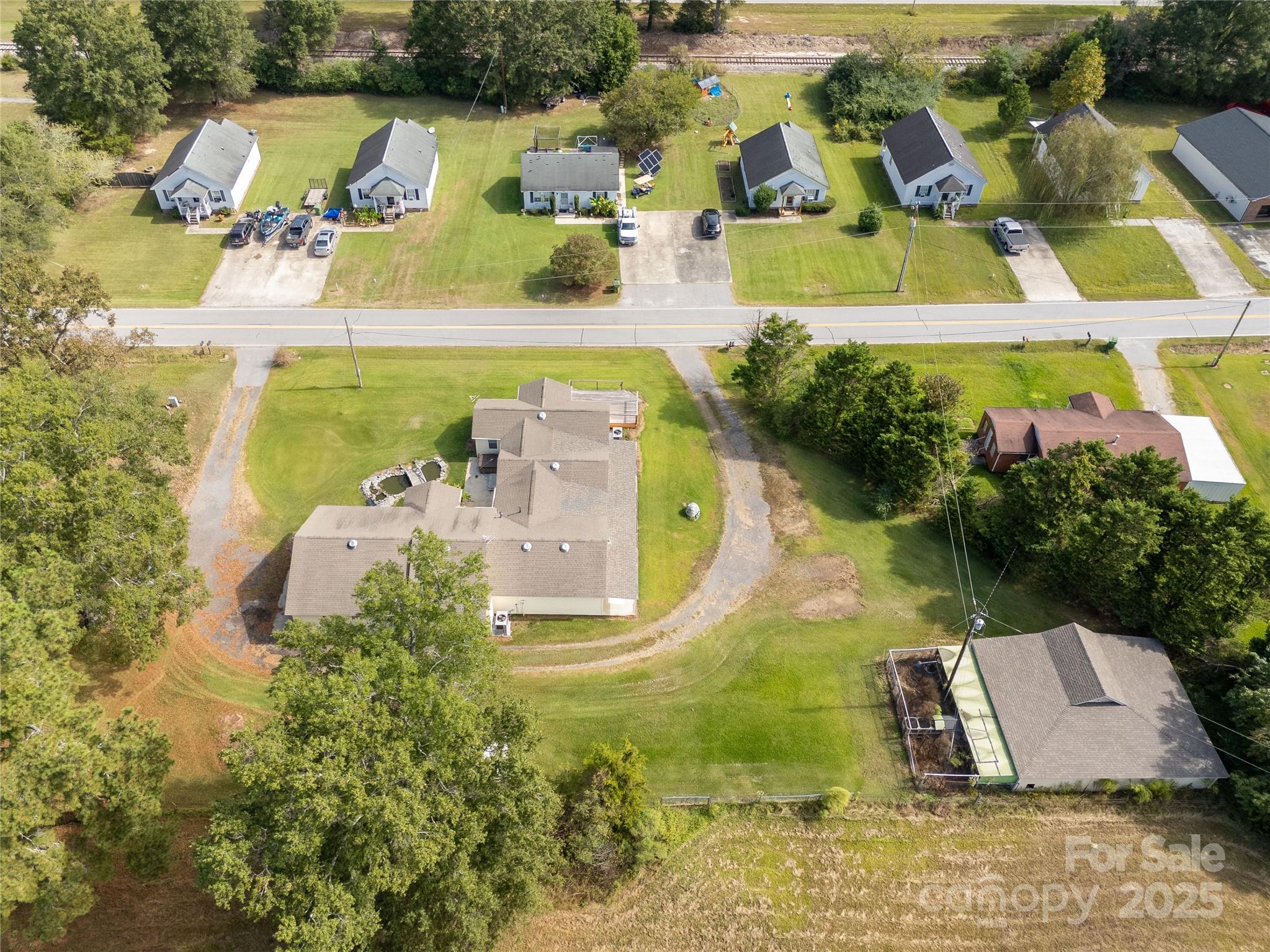 2538 Old Camden Highway — Lancaster