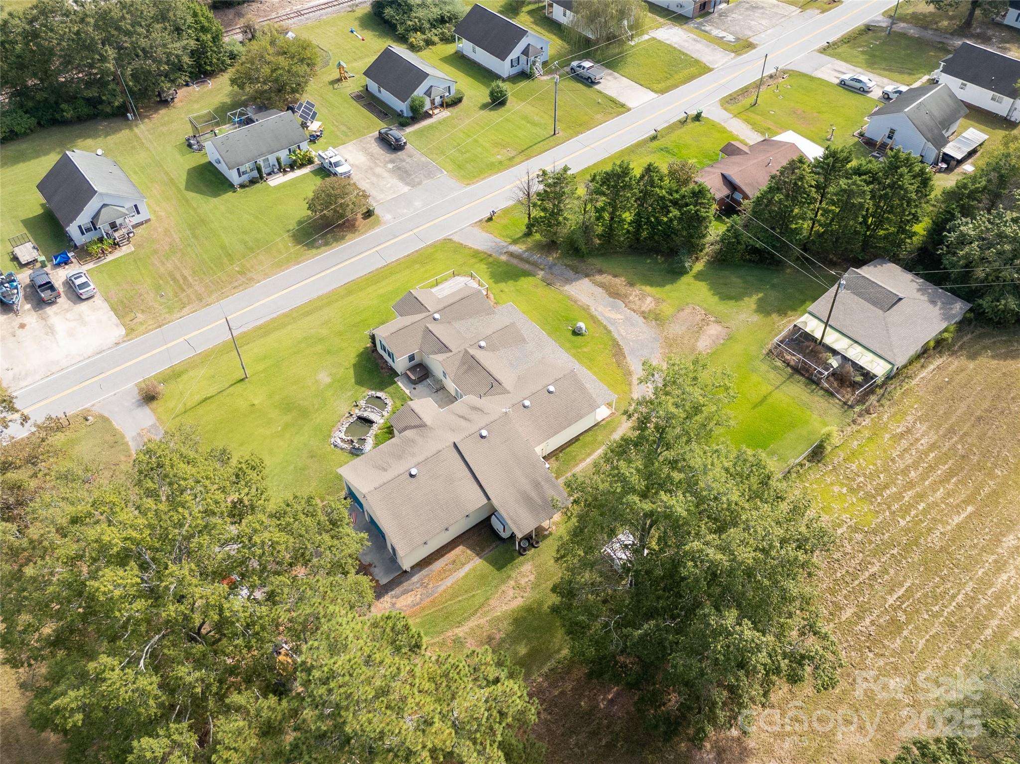 2538 Old Camden Highway — Lancaster