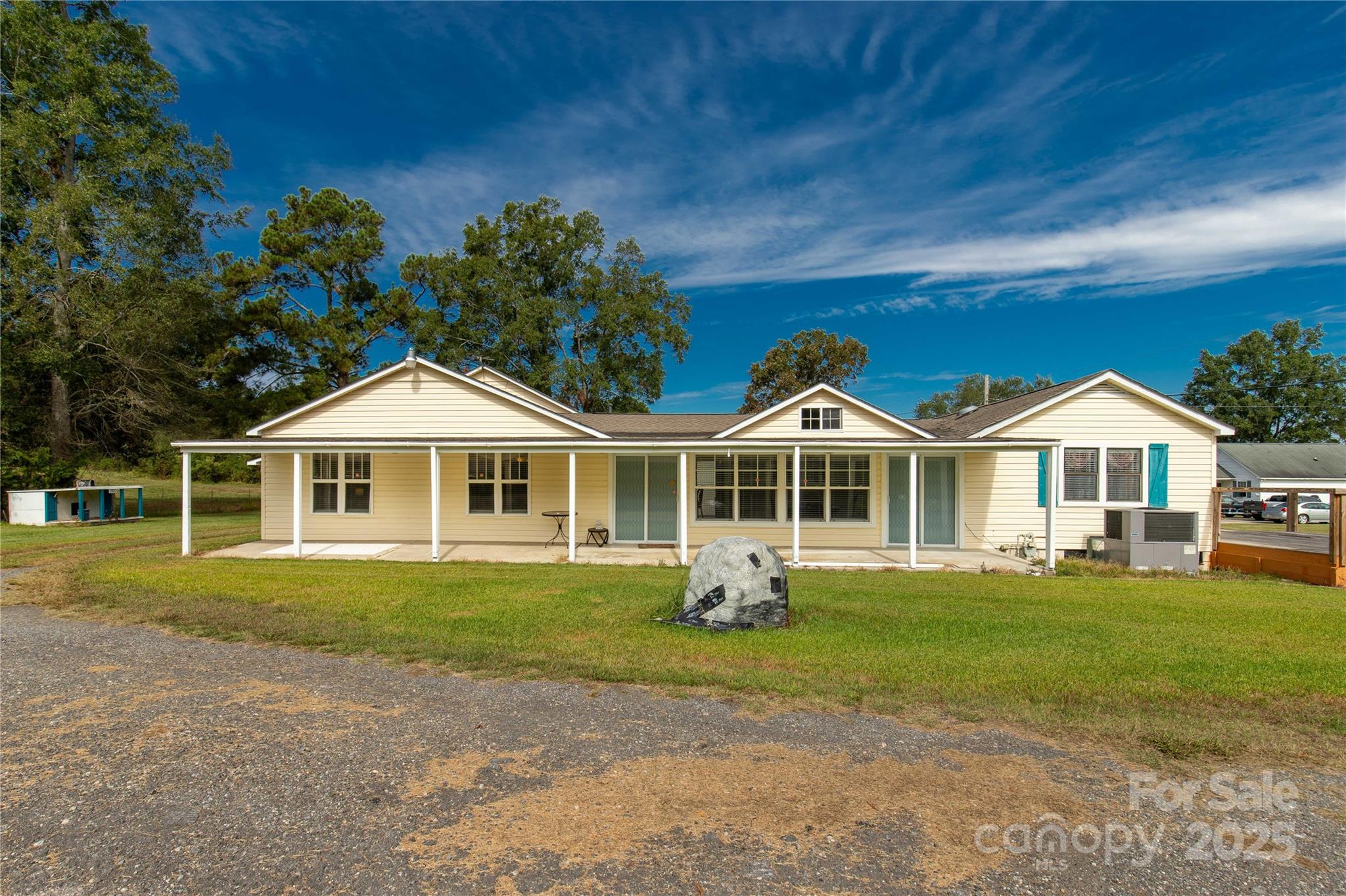 2538 Old Camden Highway — Lancaster