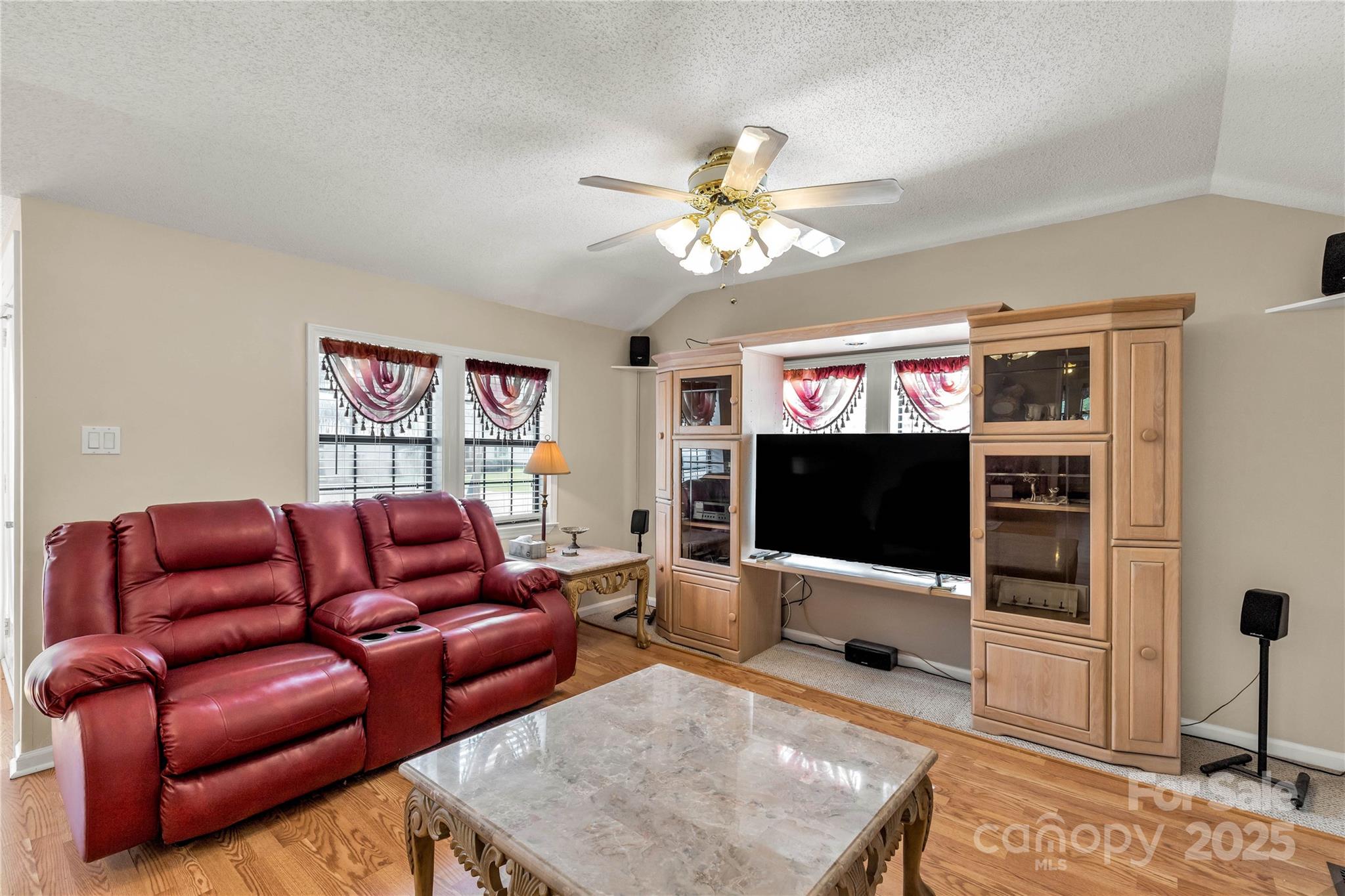 2538 Old Camden Highway — Lancaster
