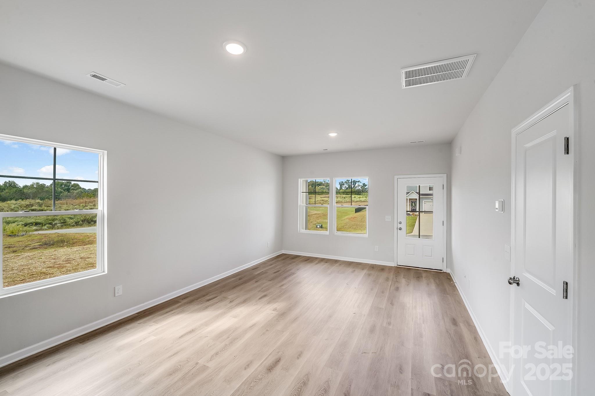 137 Red Cedar Lane — Statesville