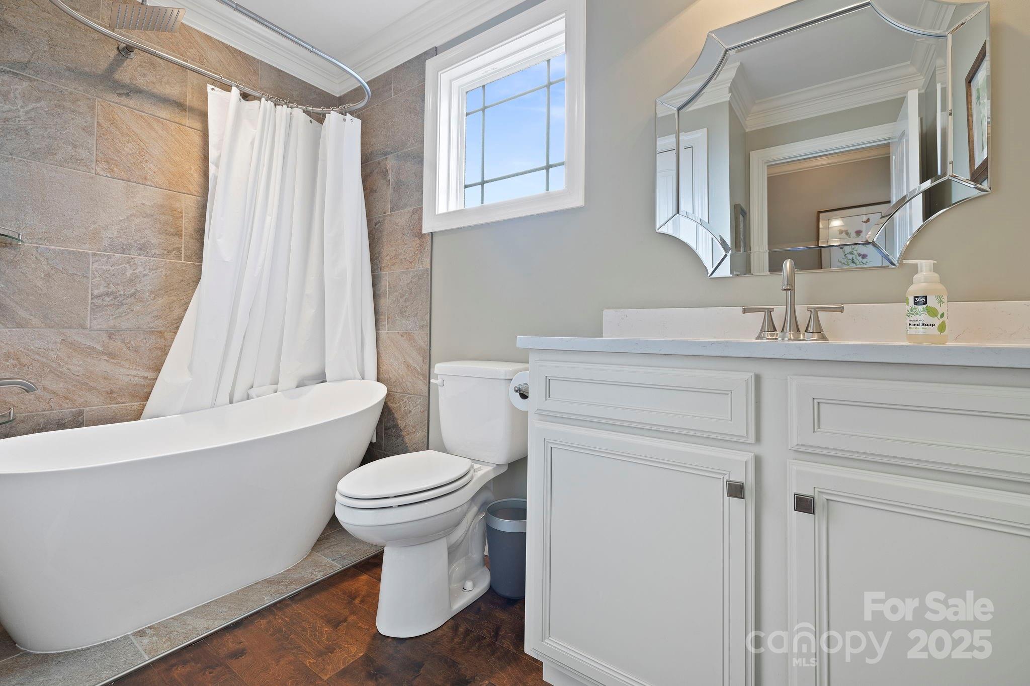 70 Tudor Way — Black Mountain