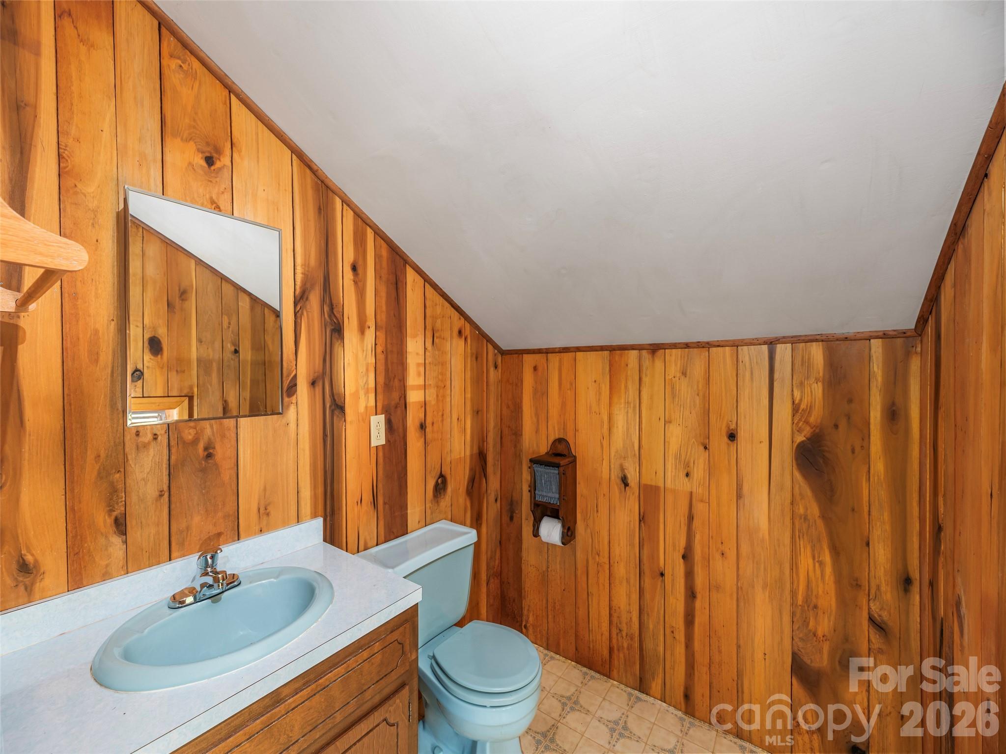 775 Chambers Cove Road — Canton