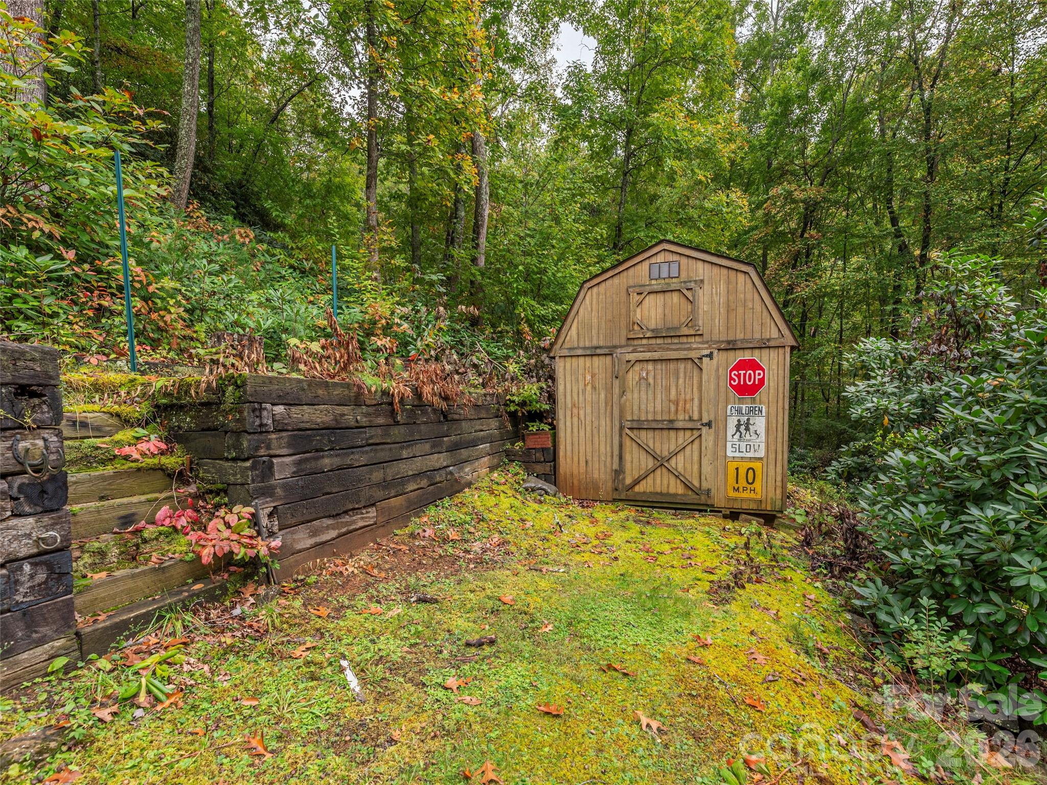 775 Chambers Cove Road — Canton