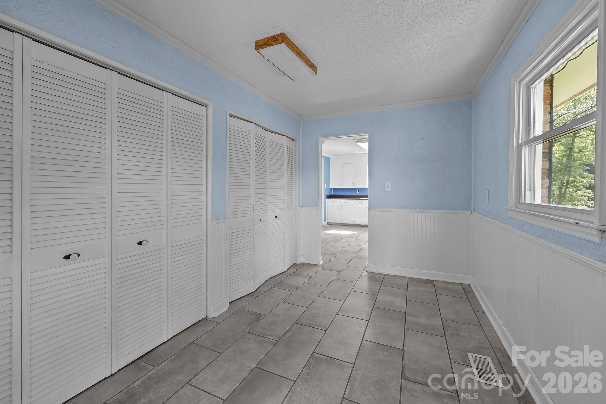 945 Alvin Hough Road — Midland