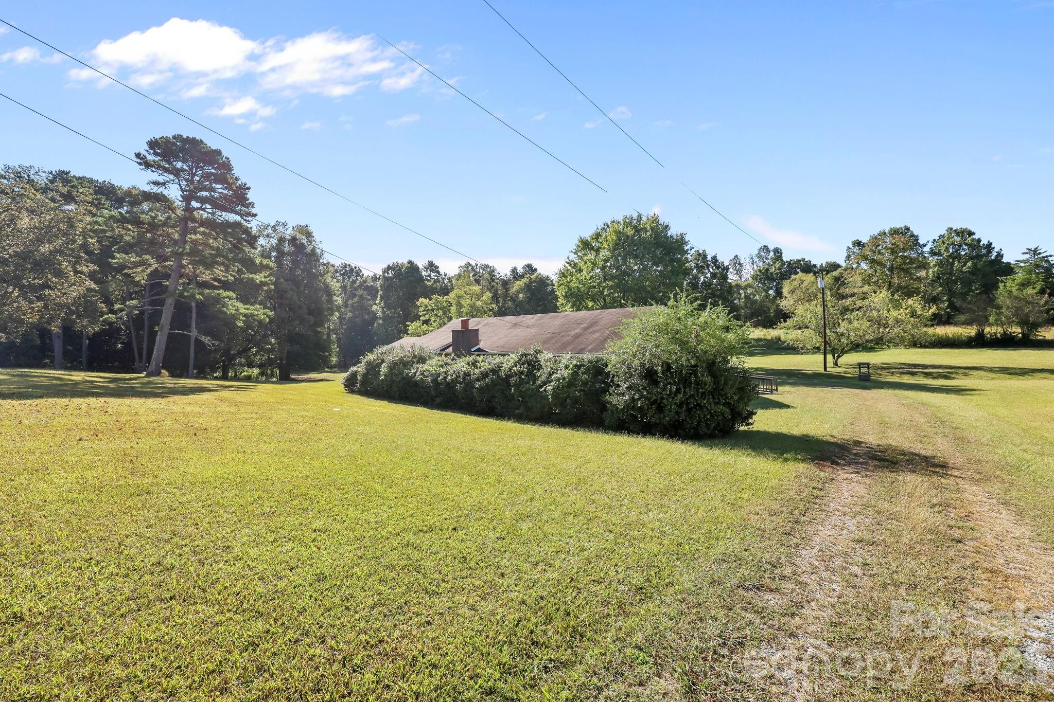 945 Alvin Hough Road — Midland