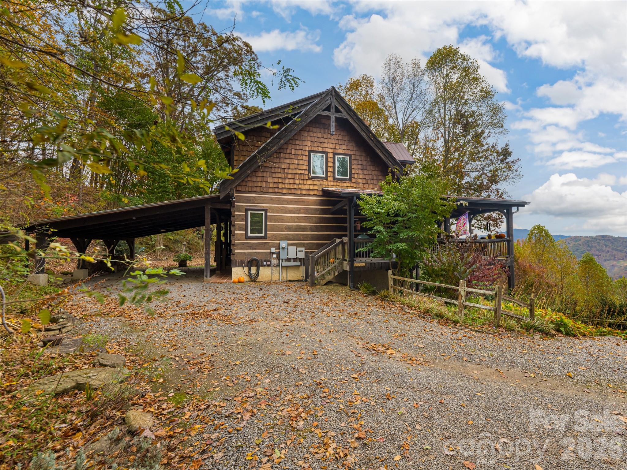 234 Historic Oak Trail — Waynesville