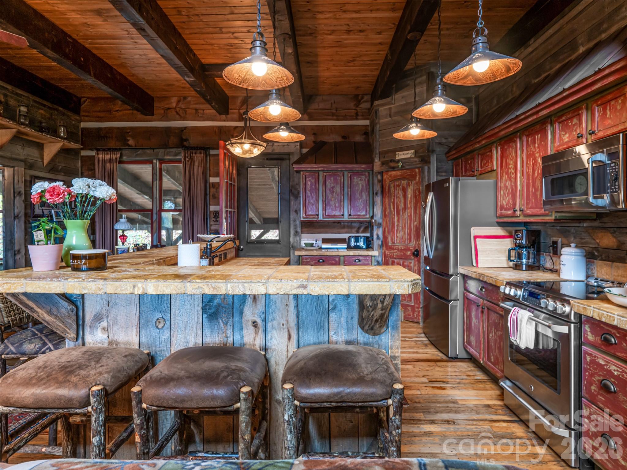 234 Historic Oak Trail — Waynesville