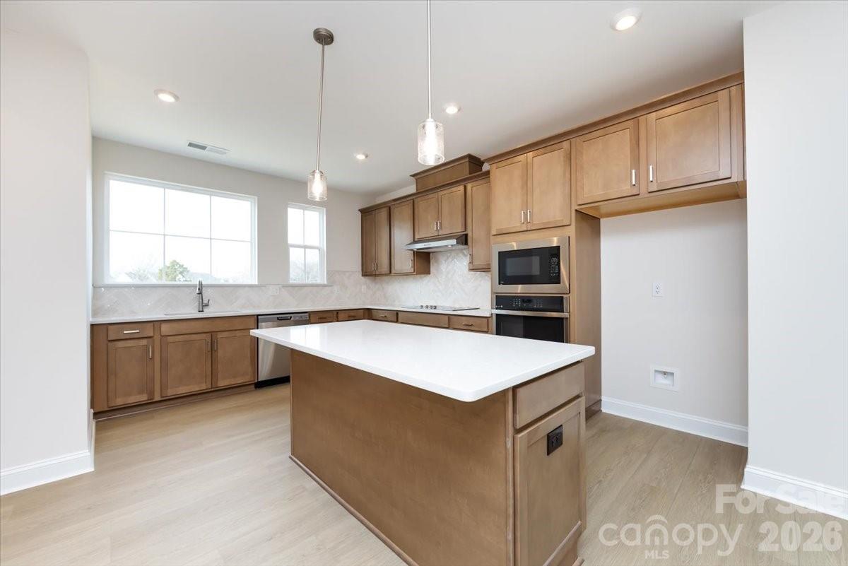 3013 Circles End — Charlotte