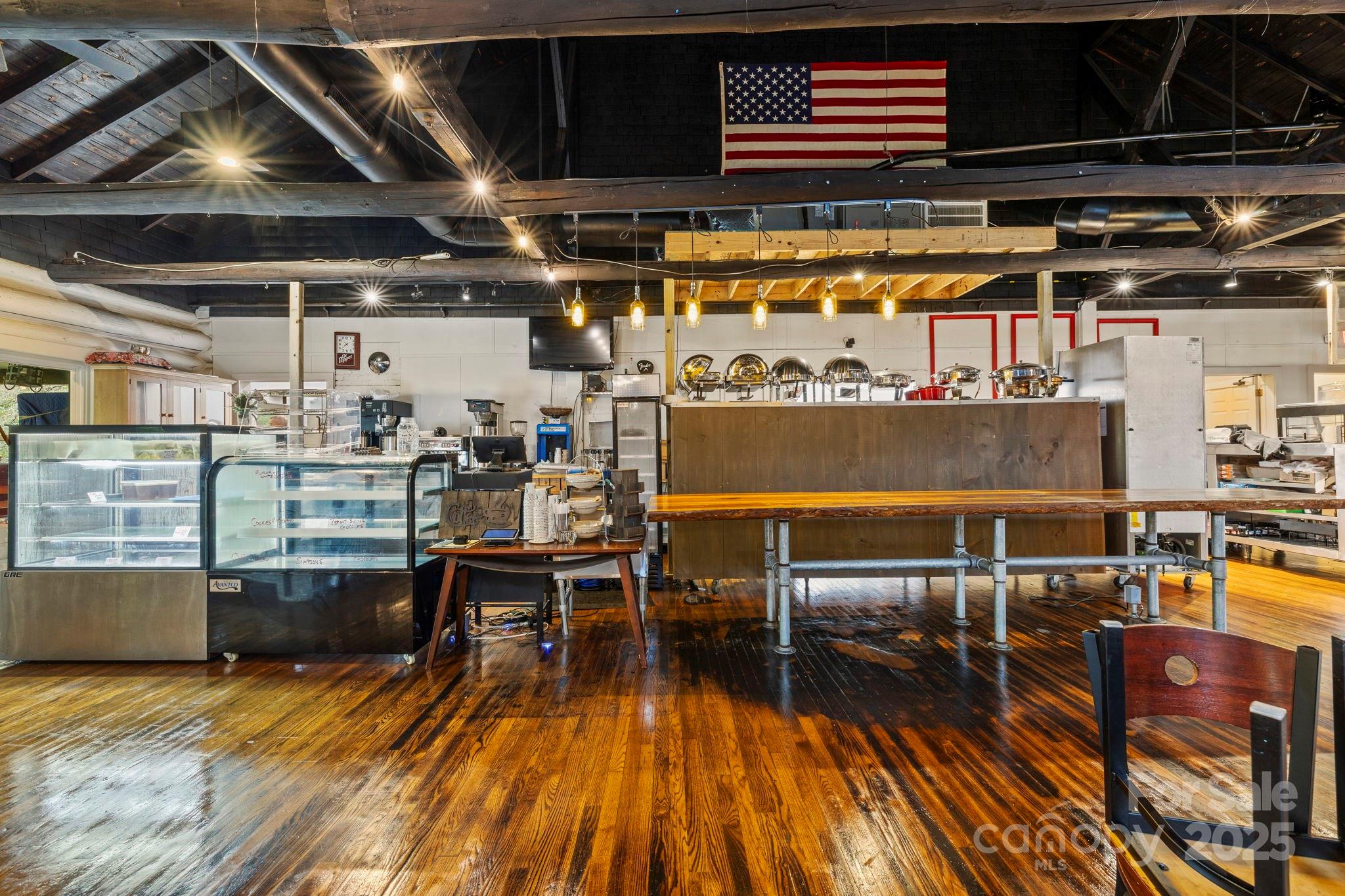 1196 N Country Club Road — Brevard