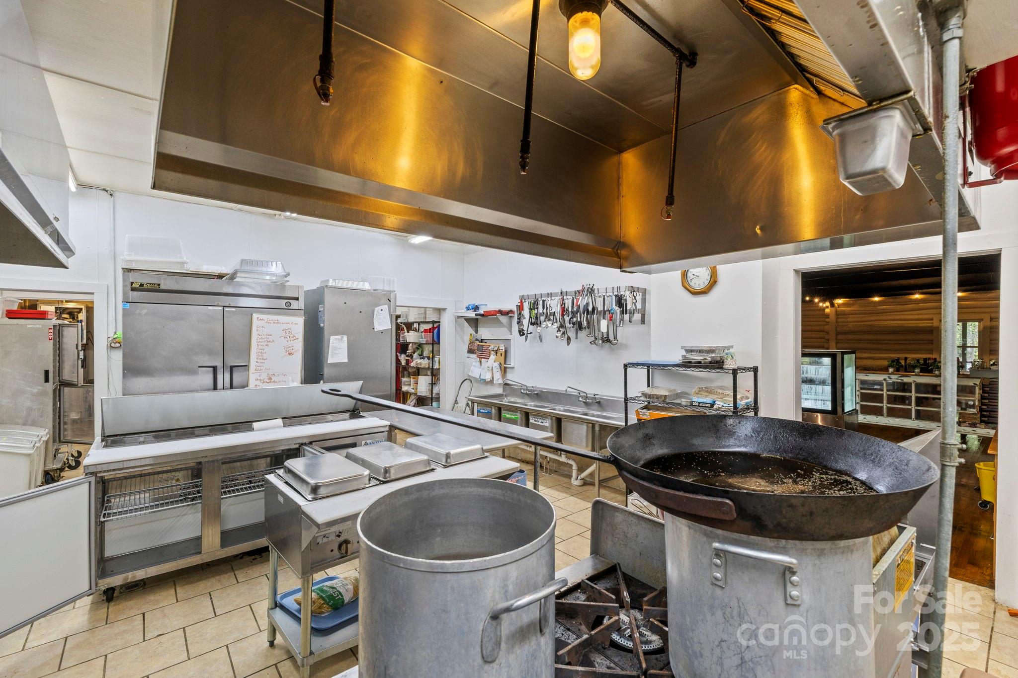 1196 N Country Club Road — Brevard