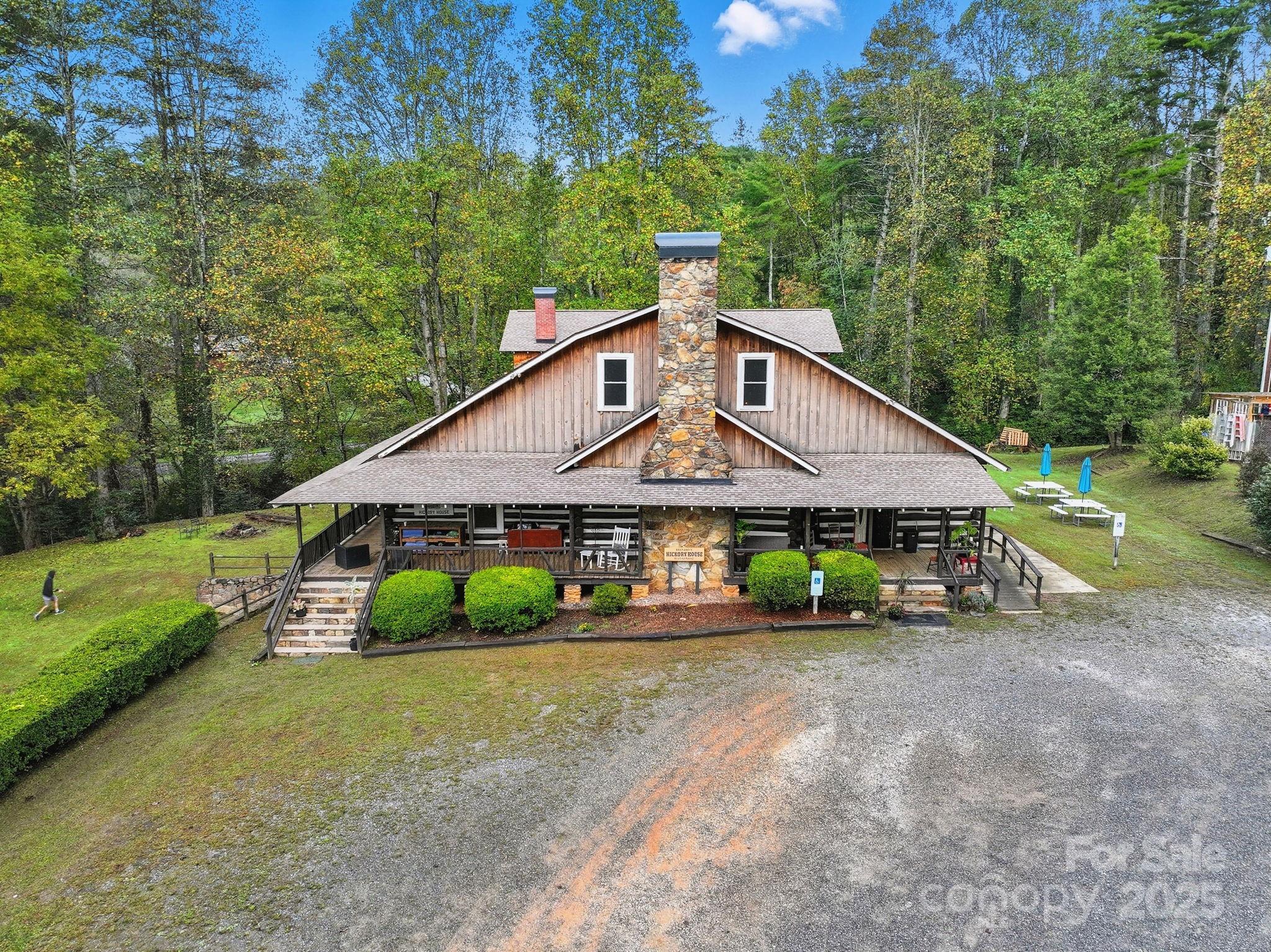 1196 N Country Club Road — Brevard