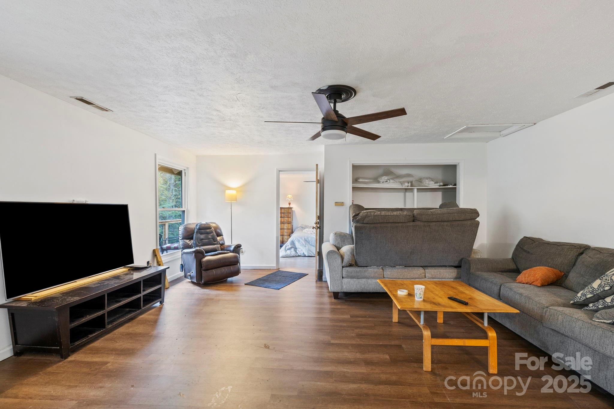 1196 N Country Club Road — Brevard