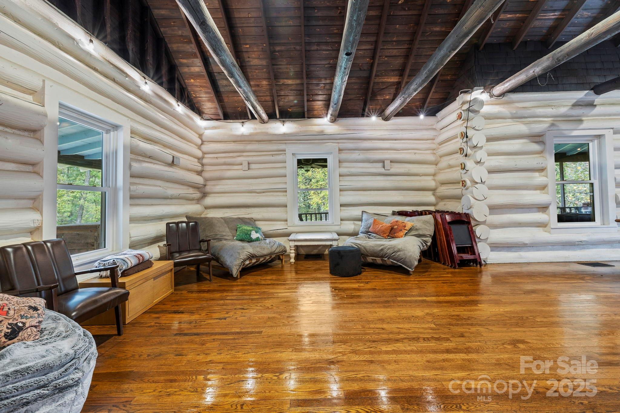 1196 N Country Club Road — Brevard