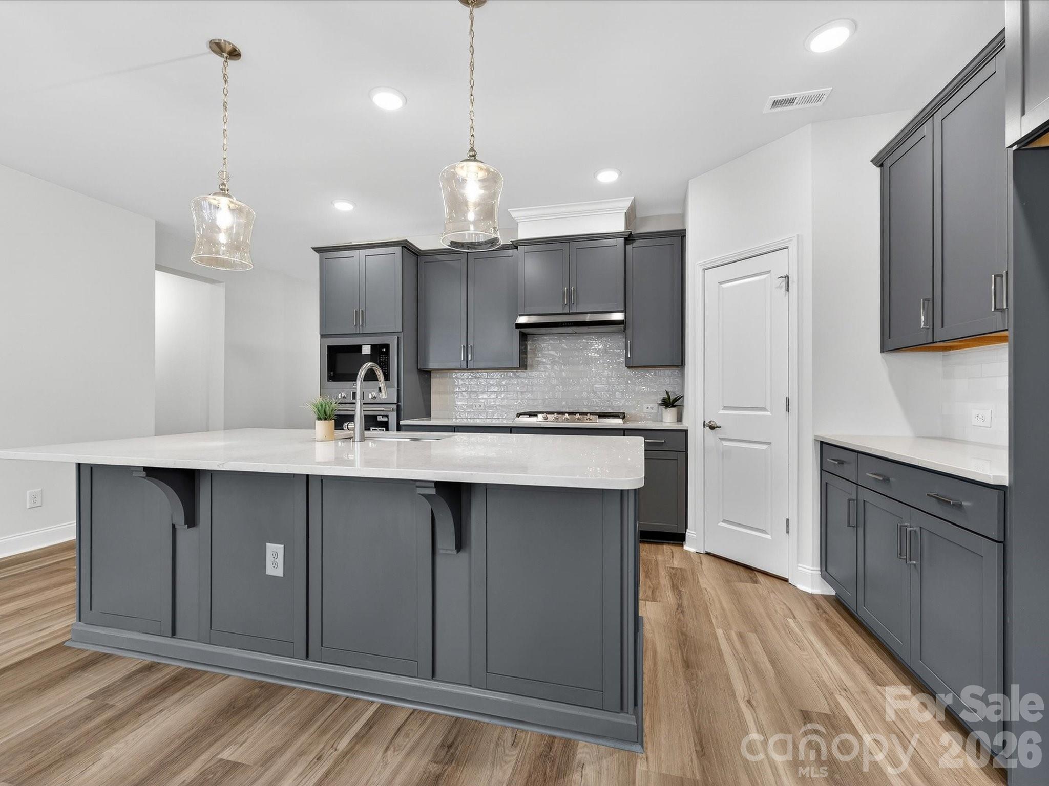 3245 Vermillion Drive — Harrisburg