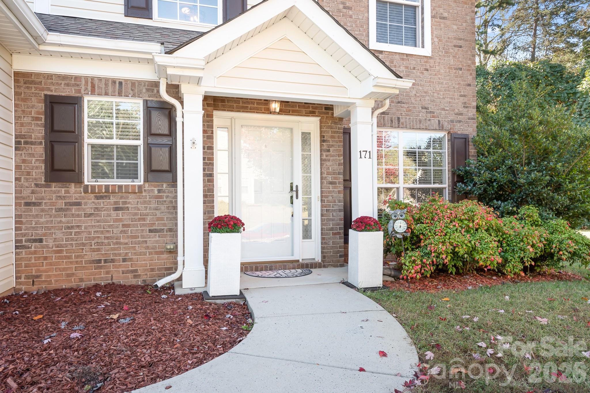 171 Vance Crescent Drive — Mooresville