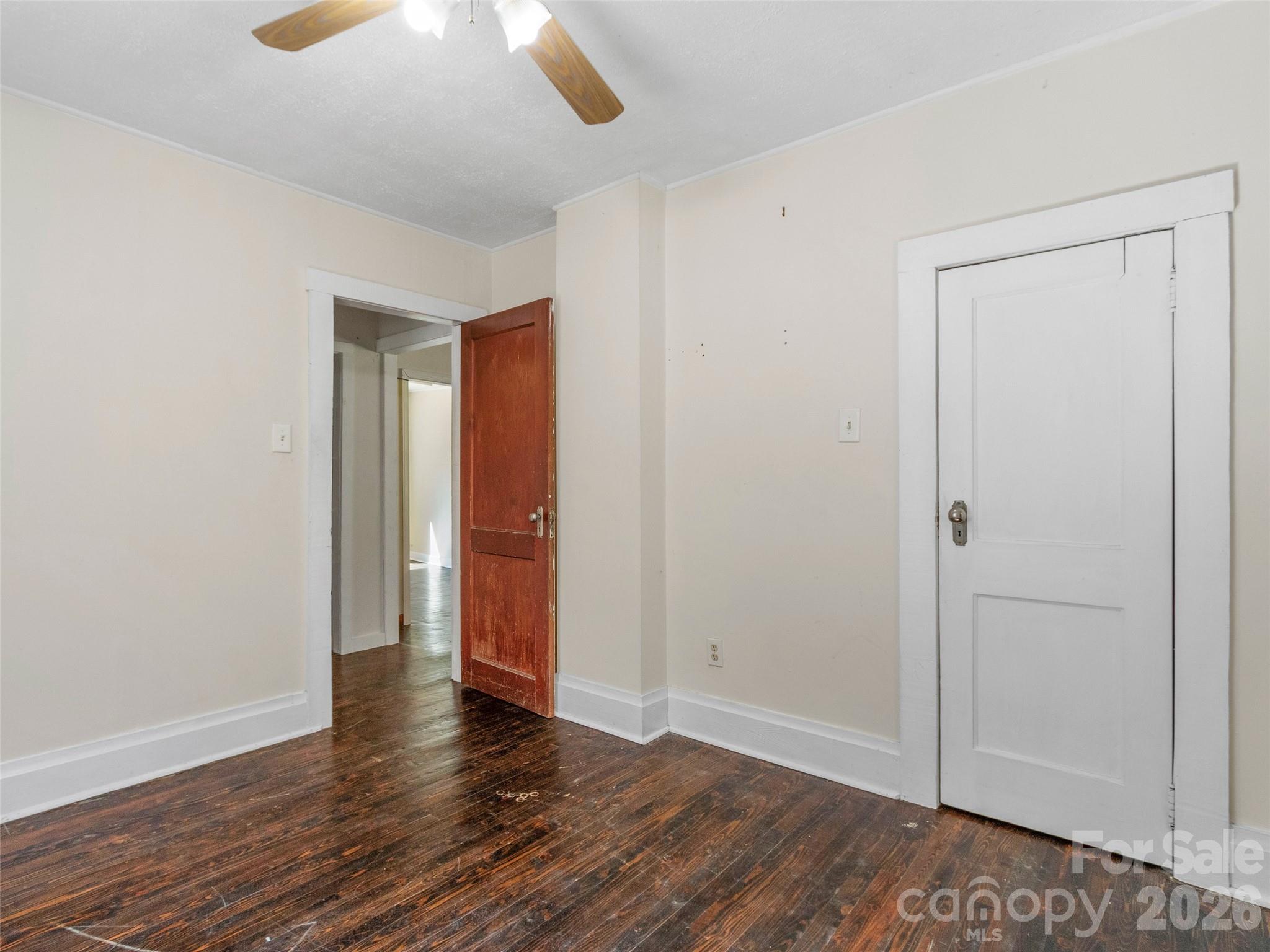 689 Bald Mountain Road — Burnsville