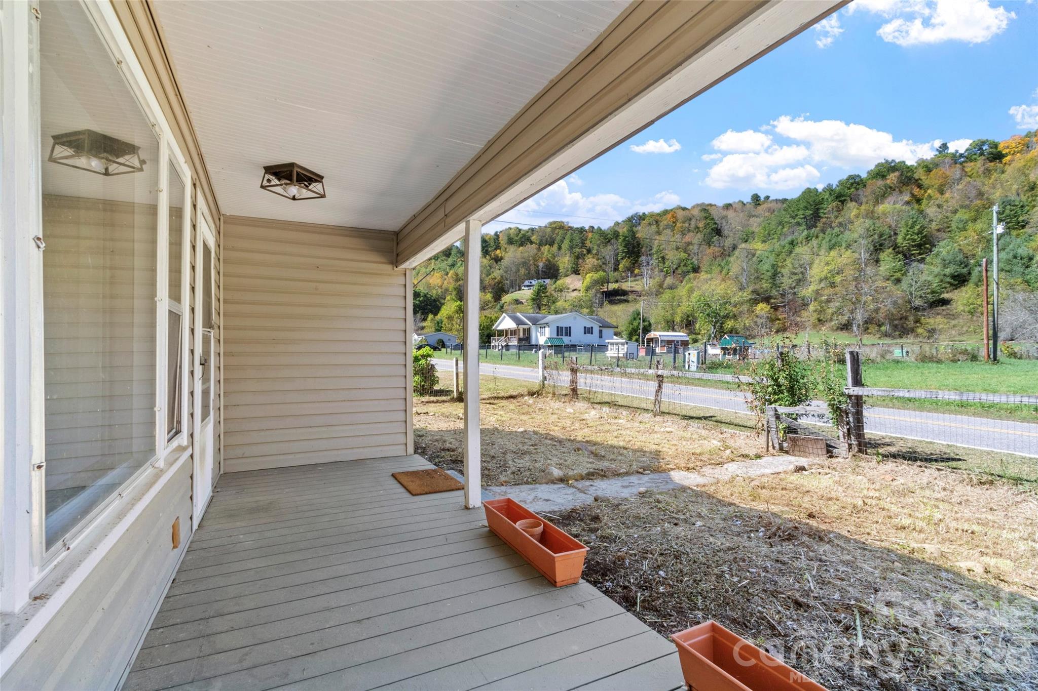 689 Bald Mountain Road — Burnsville