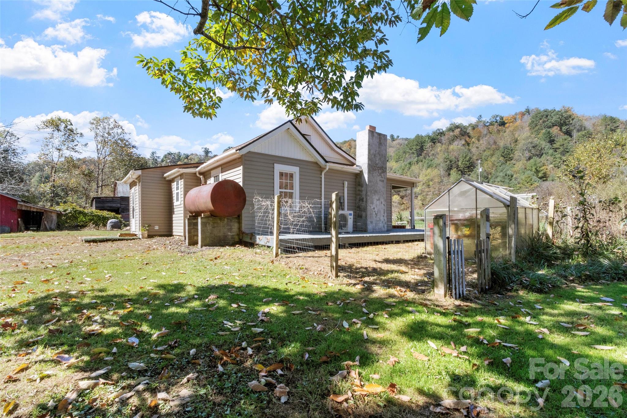 689 Bald Mountain Road — Burnsville