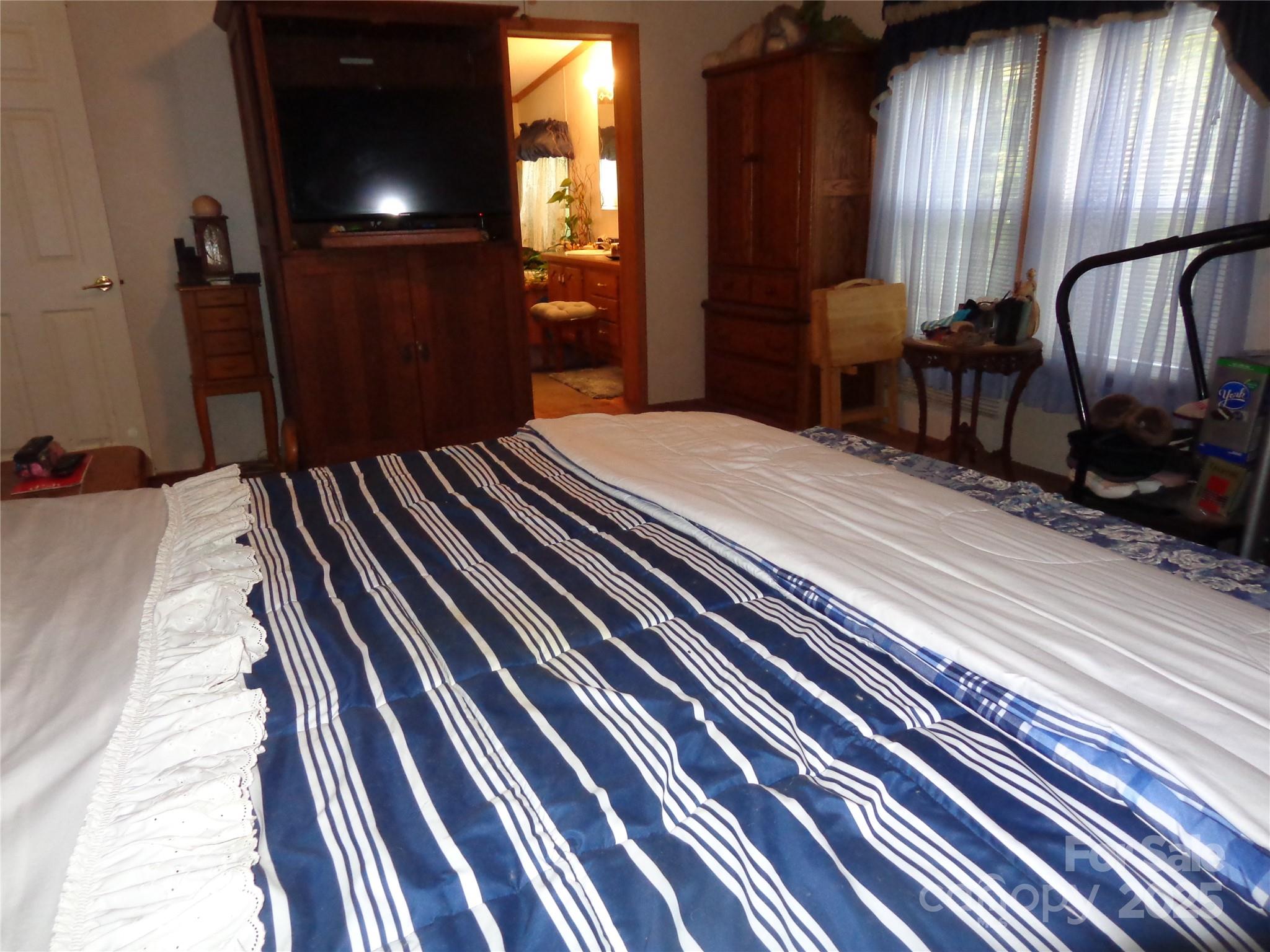 89 Blue Mountain Road — Fairview