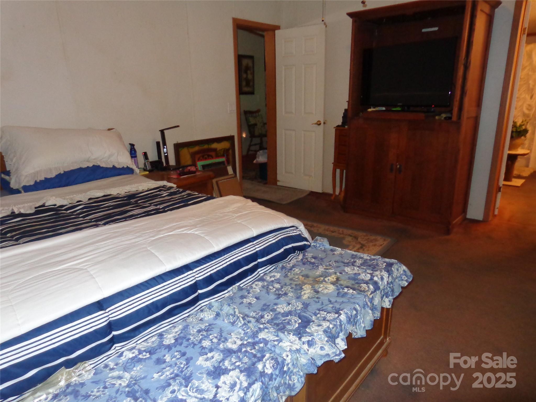 89 Blue Mountain Road — Fairview