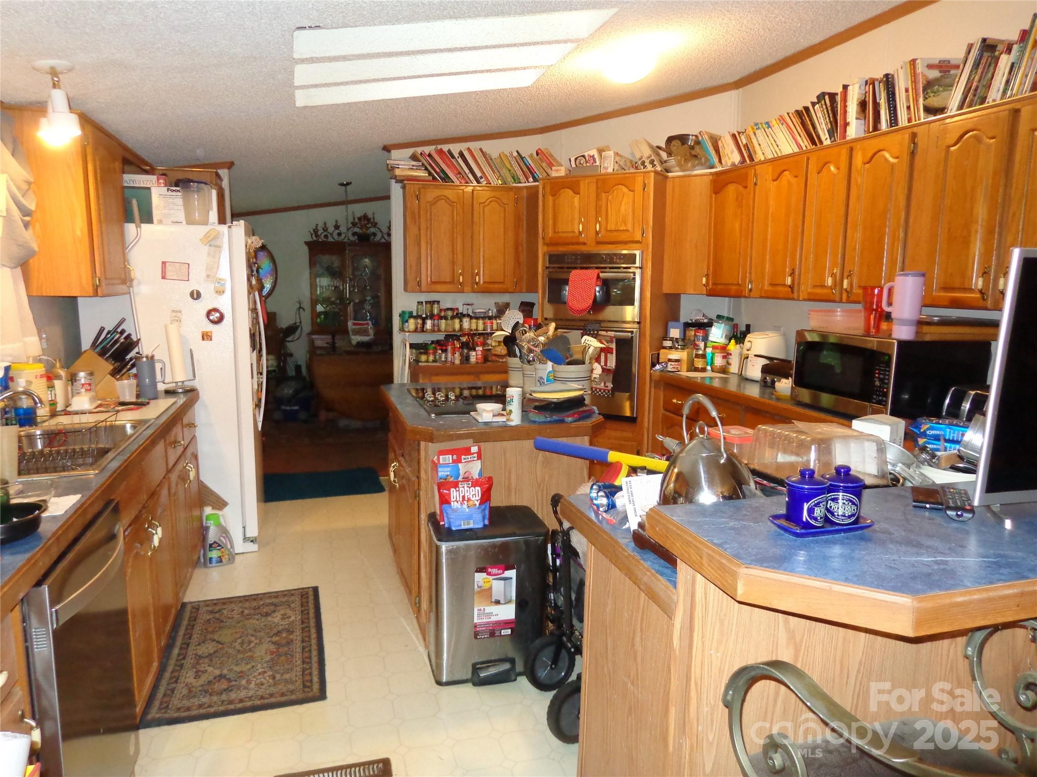 89 Blue Mountain Road — Fairview