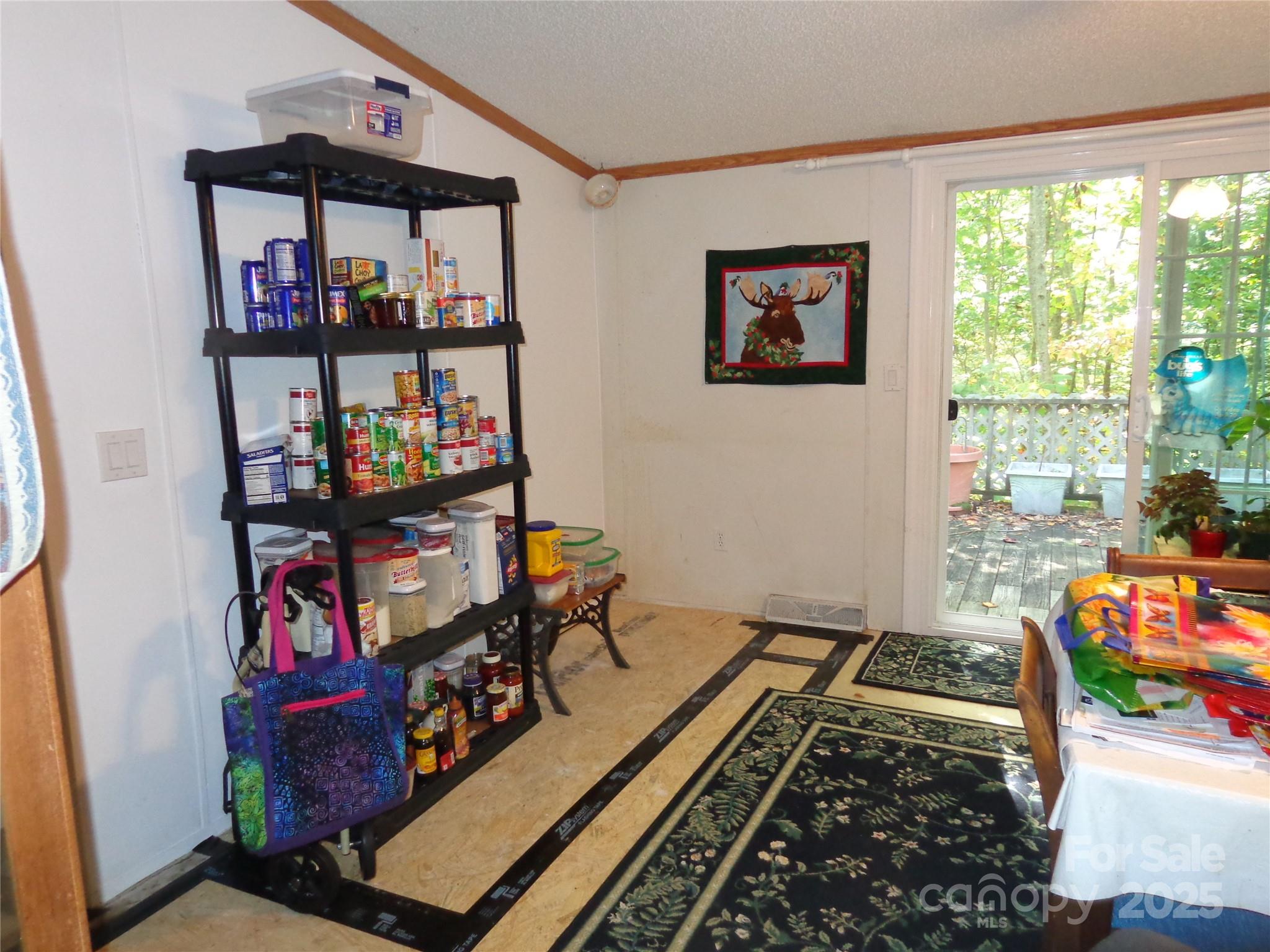 89 Blue Mountain Road — Fairview