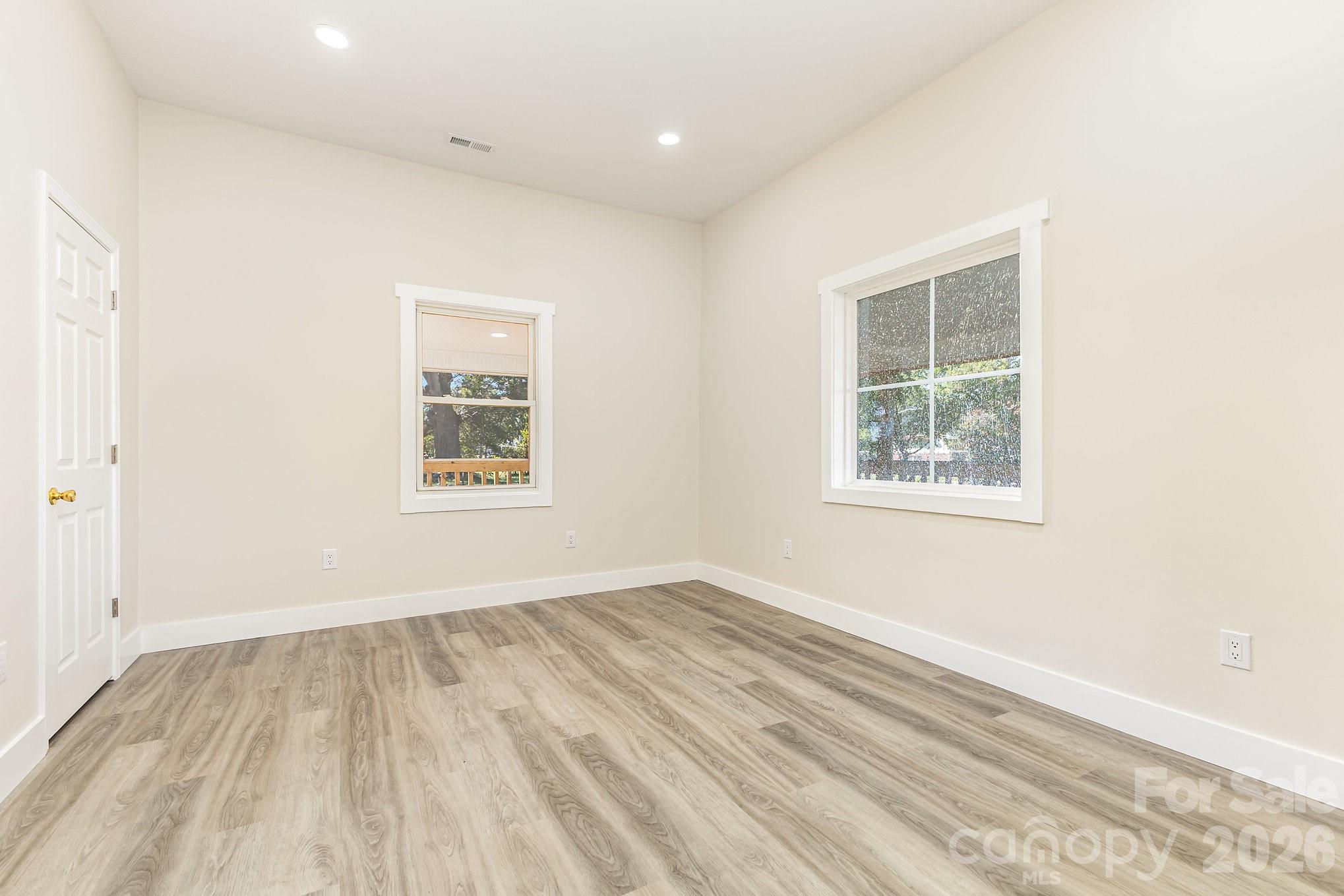1205 S Lafayette Street — Shelby