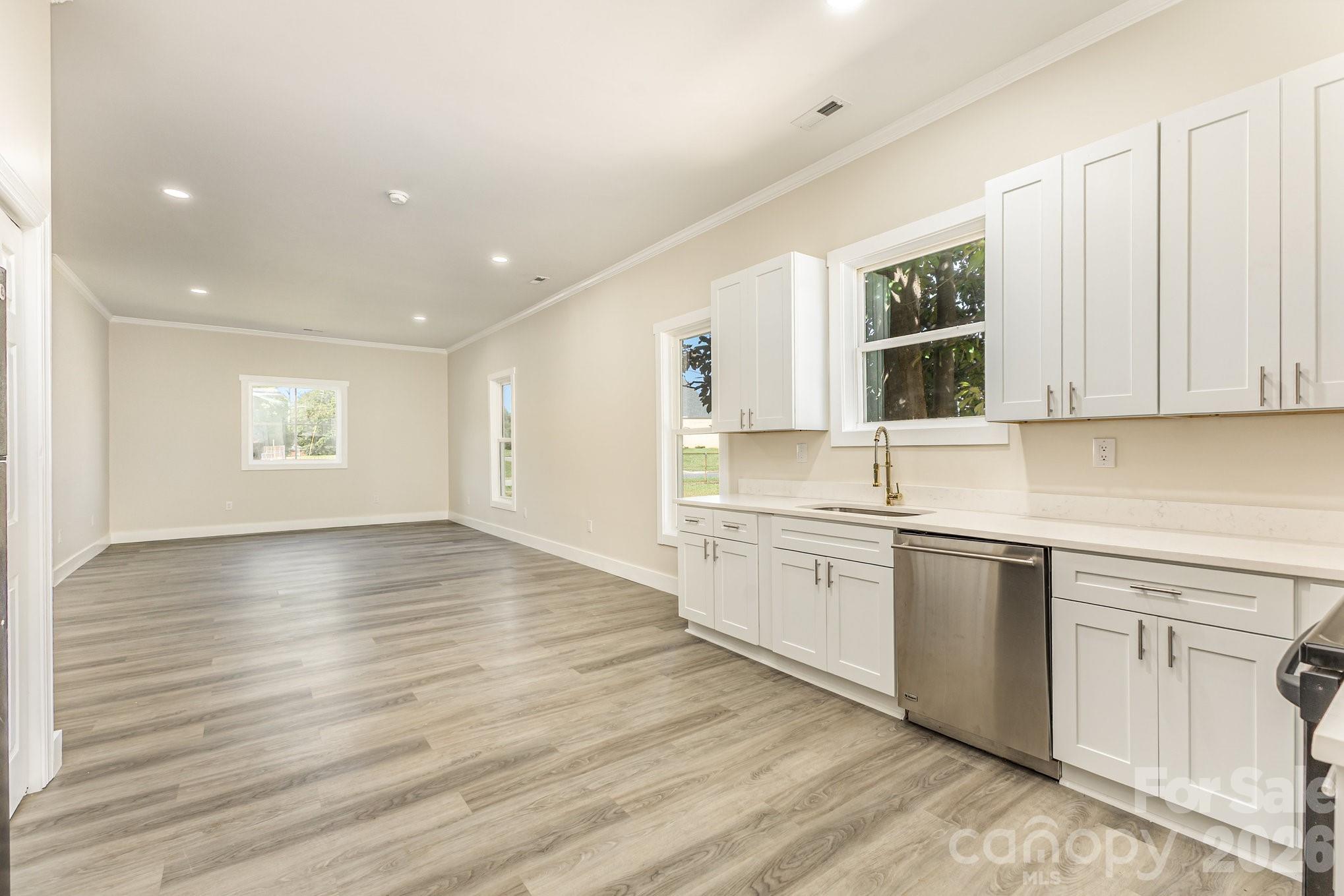 1205 S Lafayette Street — Shelby