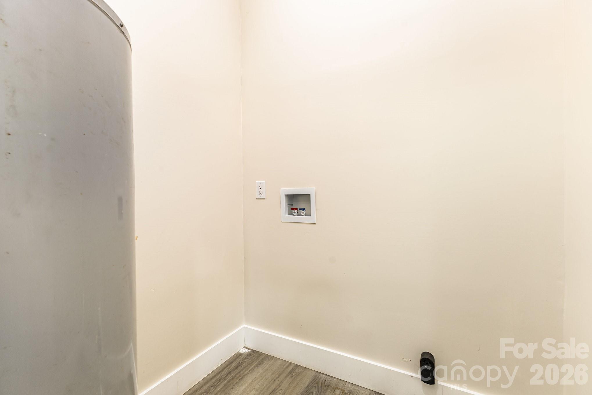 1205 S Lafayette Street — Shelby