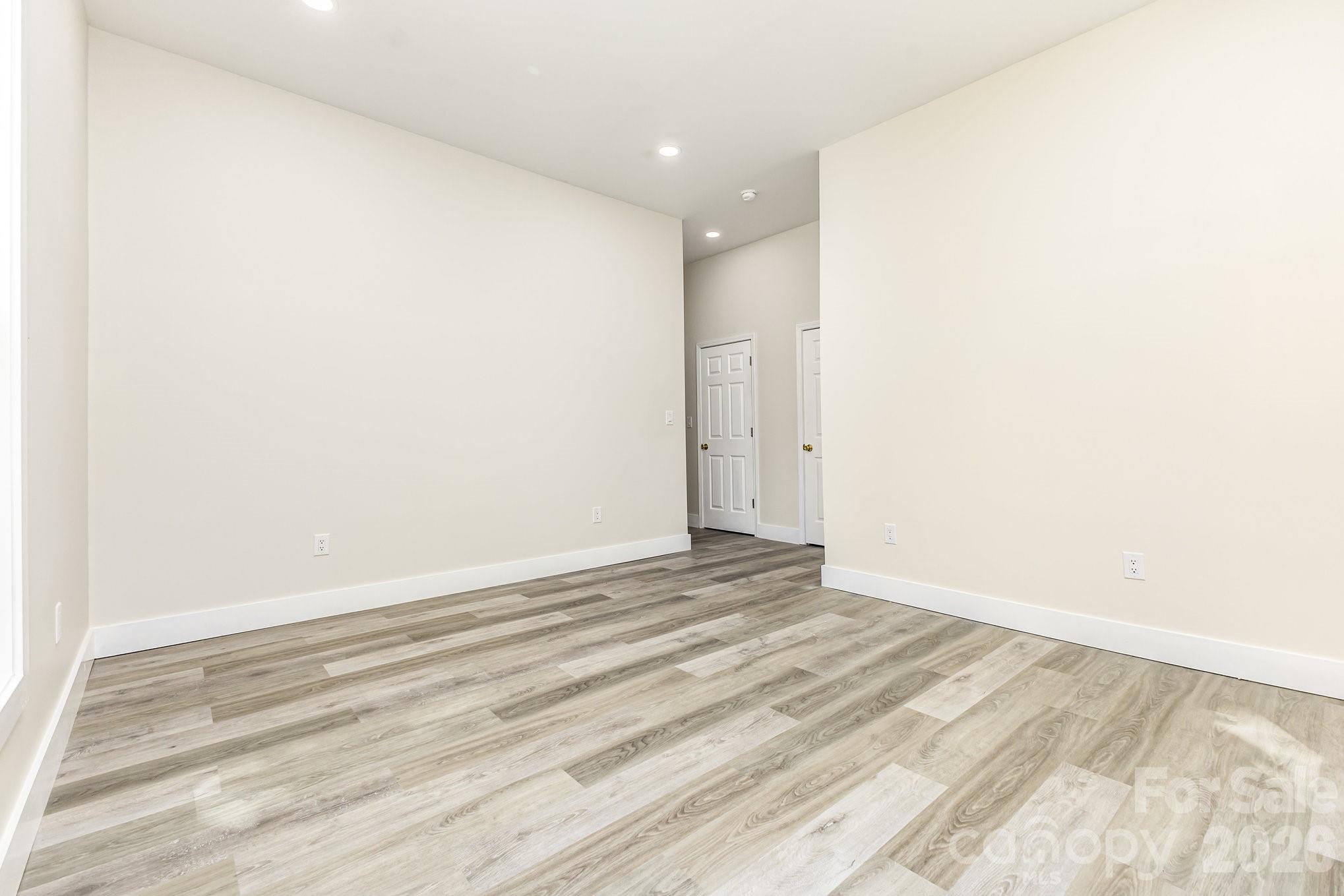 1205 S Lafayette Street — Shelby
